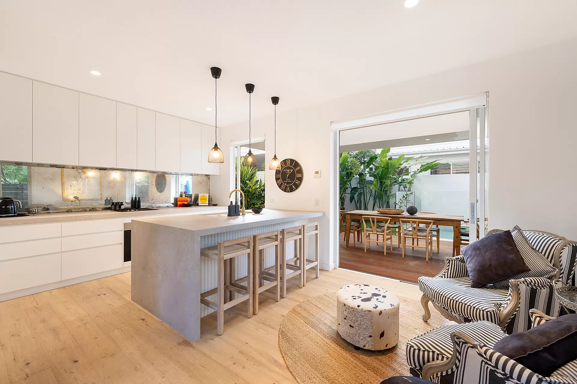 Photo #5: 3 Cooper Street, Byron Bay - Sold by Byron Bay Sotheby's International Realty