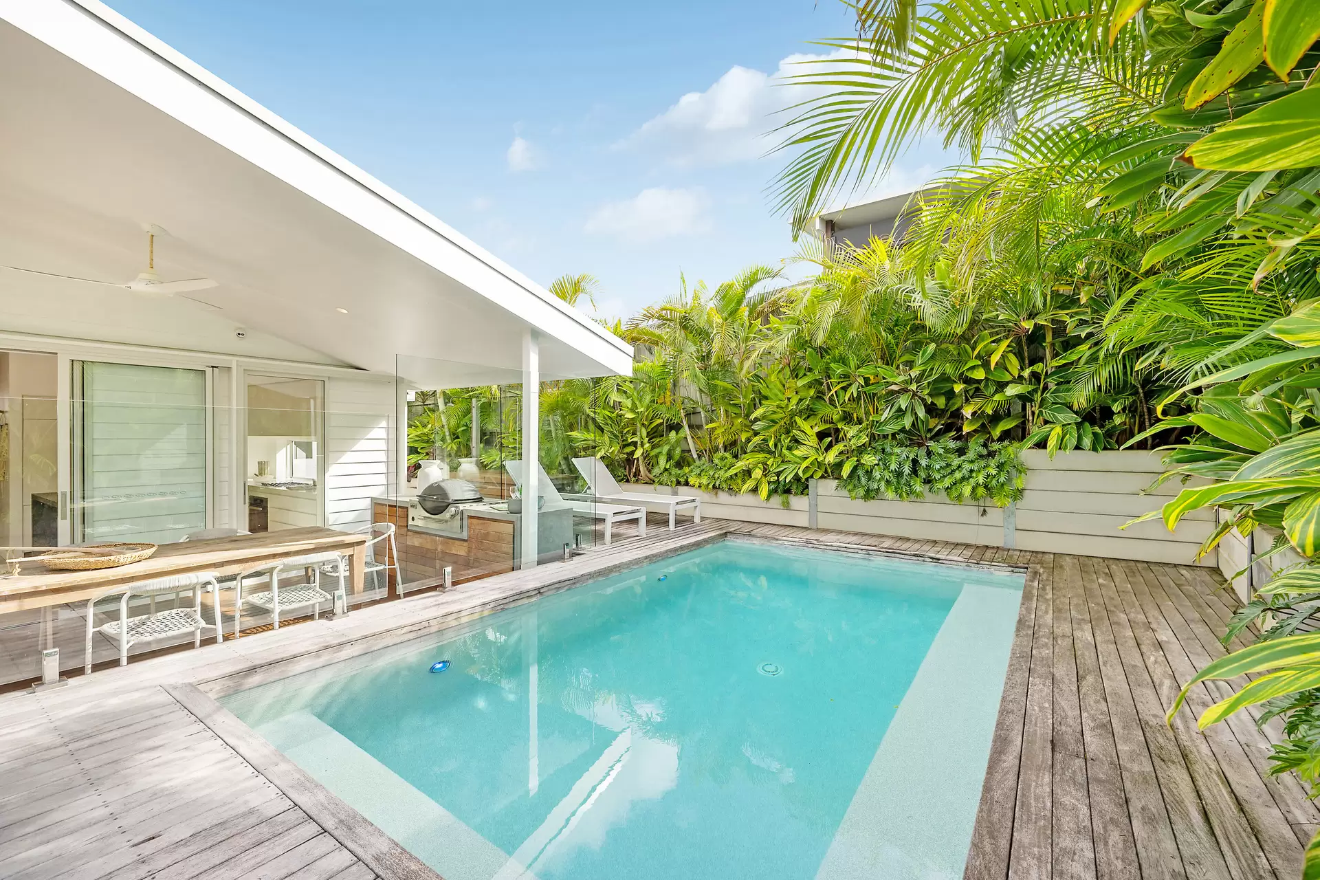 Photo #9: 3 Cooper Street, Byron Bay - Sold by Byron Bay Sotheby's International Realty