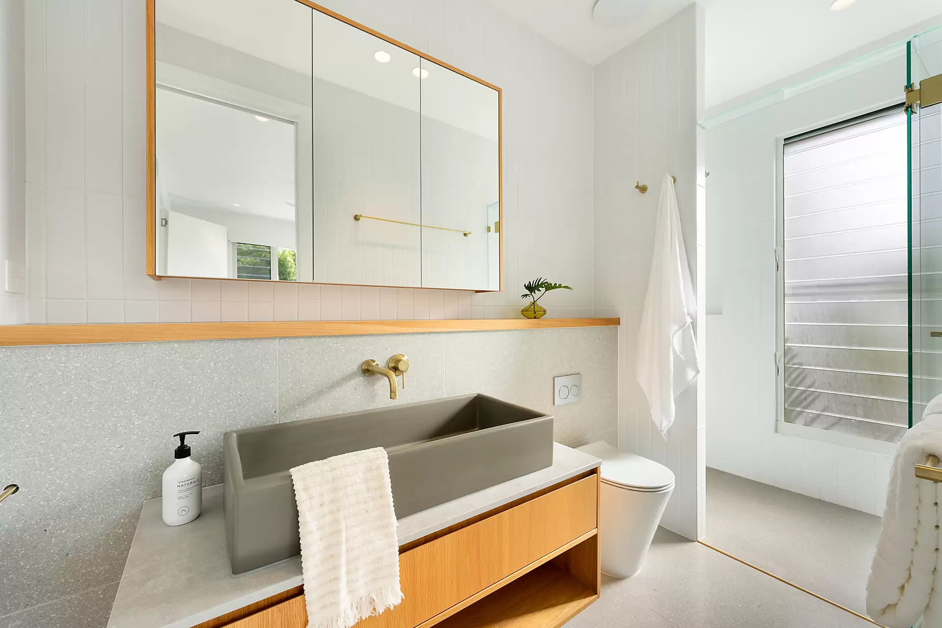 Photo #15: 3 Cooper Street, Byron Bay - Sold by Byron Bay Sotheby's International Realty