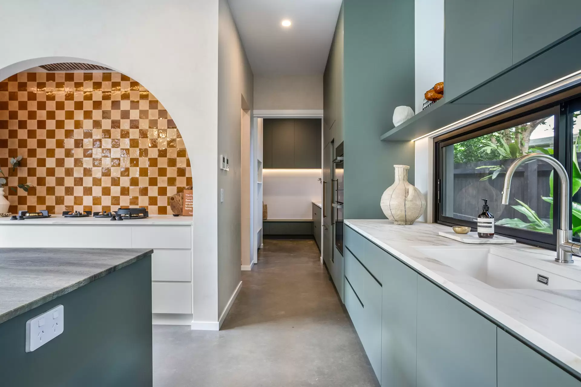 Photo #10: 9 Walker Street, Byron Bay - For Sale by Byron Bay Sotheby's International Realty