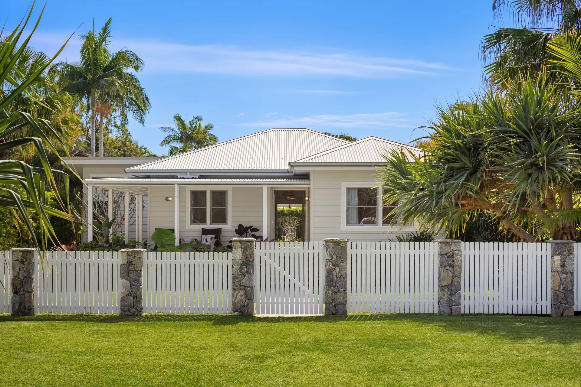 Photo #3: 29 Browning Street, Byron Bay - For Sale by Byron Bay Sotheby's International Realty