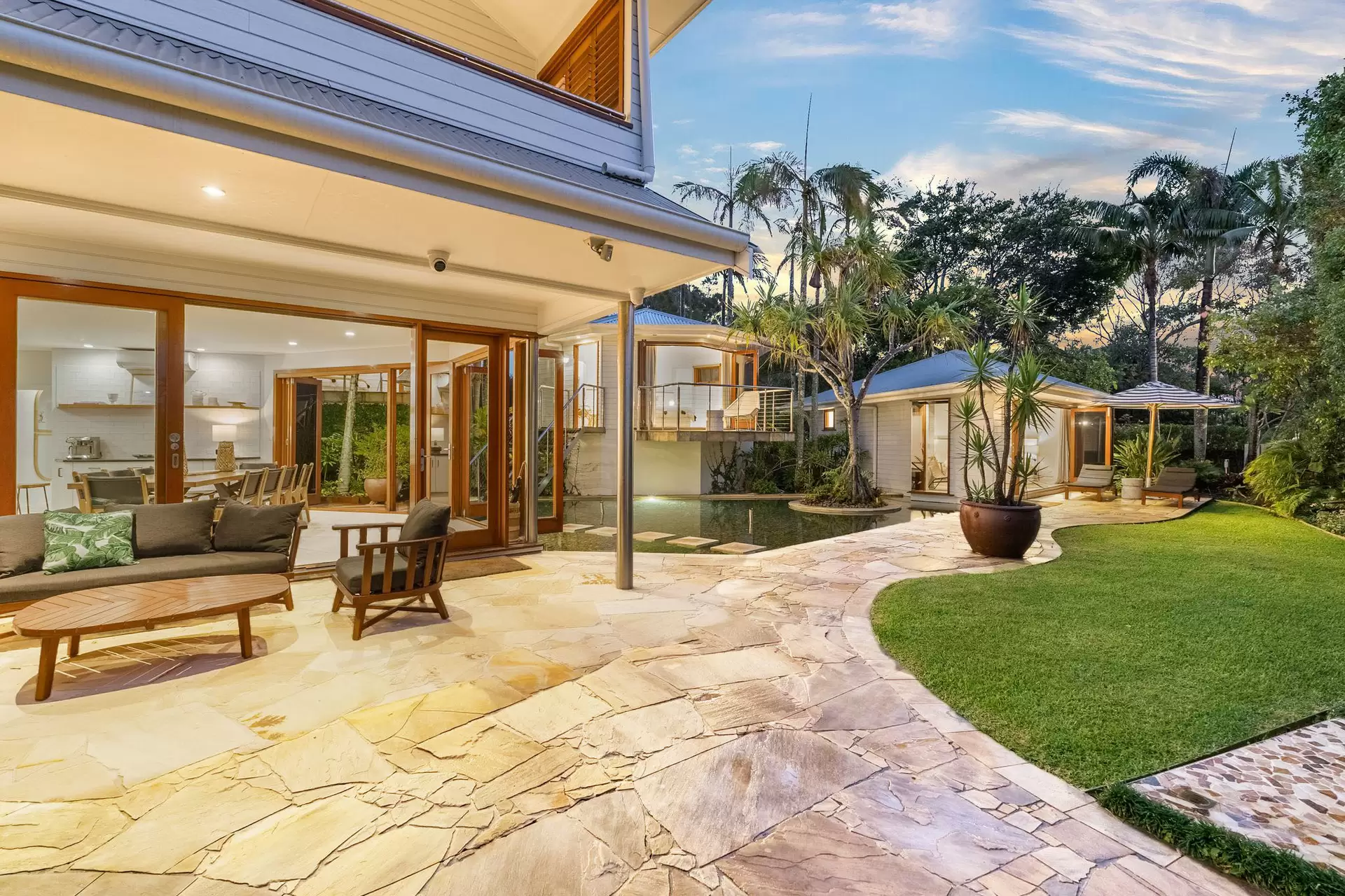 Photo #5: 36 Lawson Street, Byron Bay - For Sale by Byron Bay Sotheby's International Realty