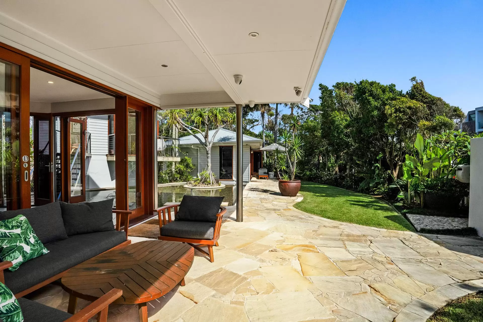 Photo #6: 36 Lawson Street, Byron Bay - For Sale by Byron Bay Sotheby's International Realty