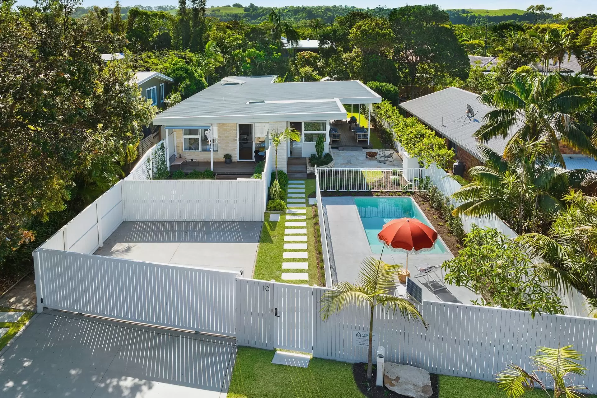 Photo #2: 10 Brandon Street, Suffolk Park - Sold by Byron Bay Sotheby's International Realty