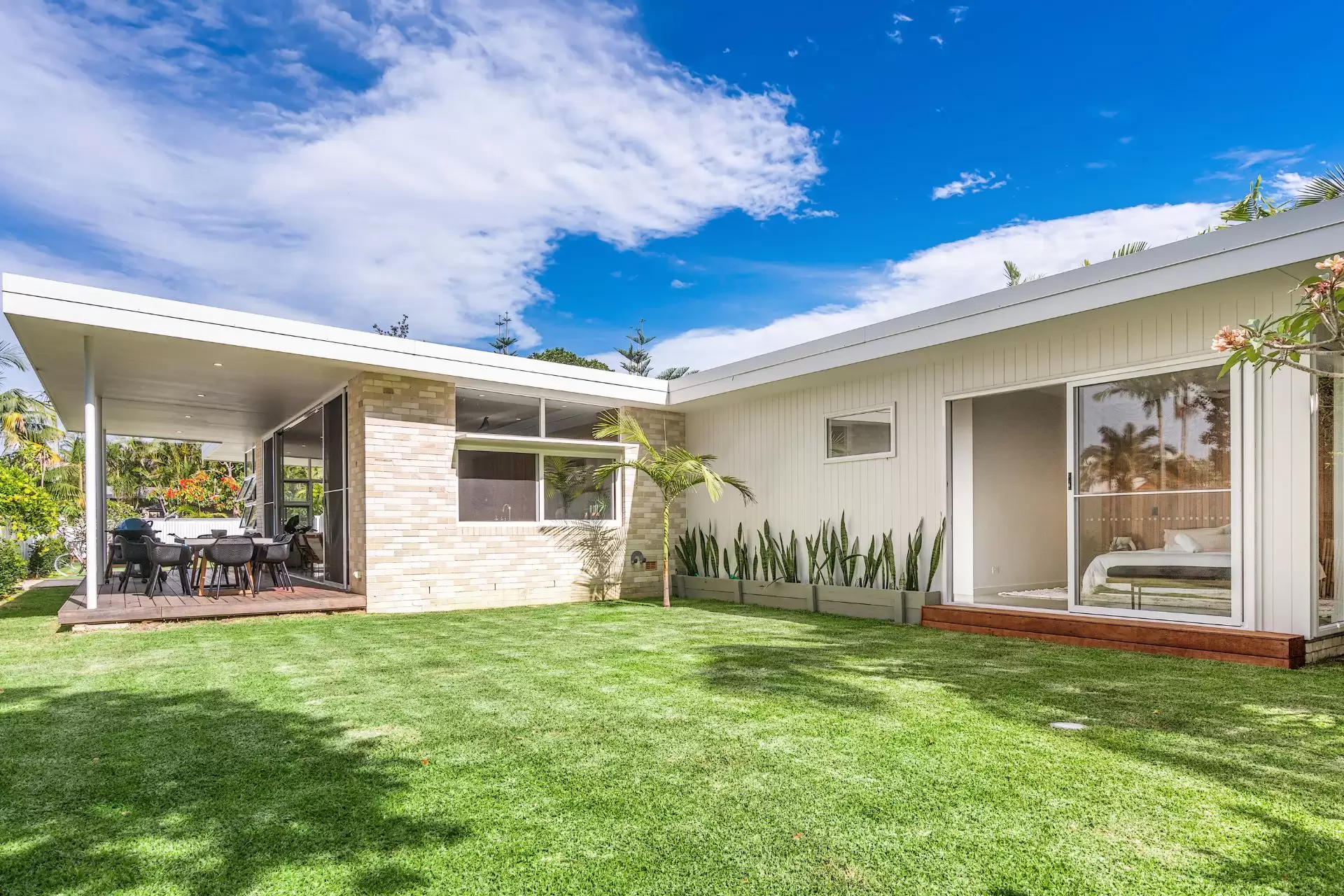 Photo #8: 10 Brandon Street, Suffolk Park - Sold by Byron Bay Sotheby's International Realty