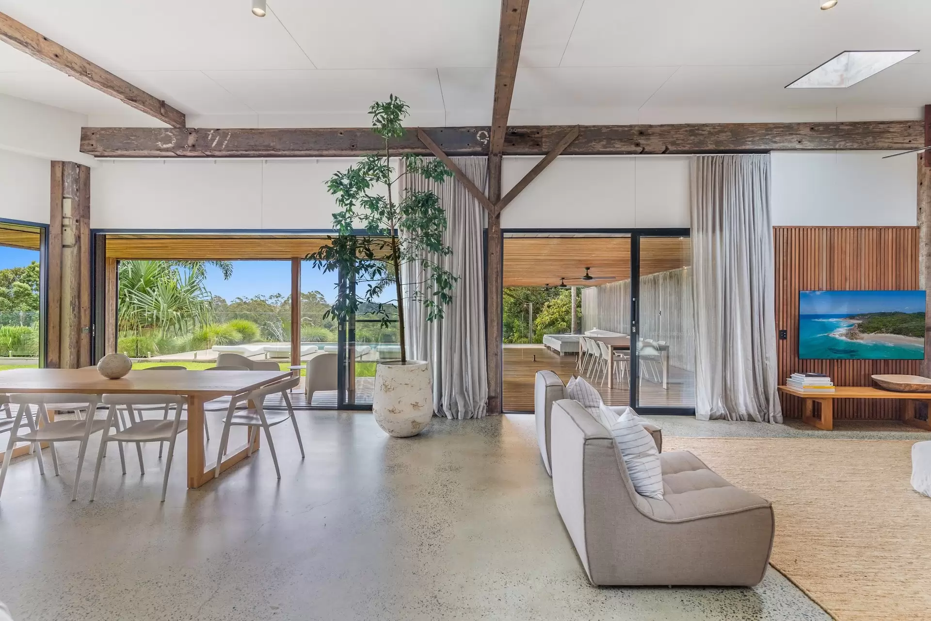 Photo #5: 84 Fowlers Lane, Bangalow - For Sale by Byron Bay Sotheby's International Realty