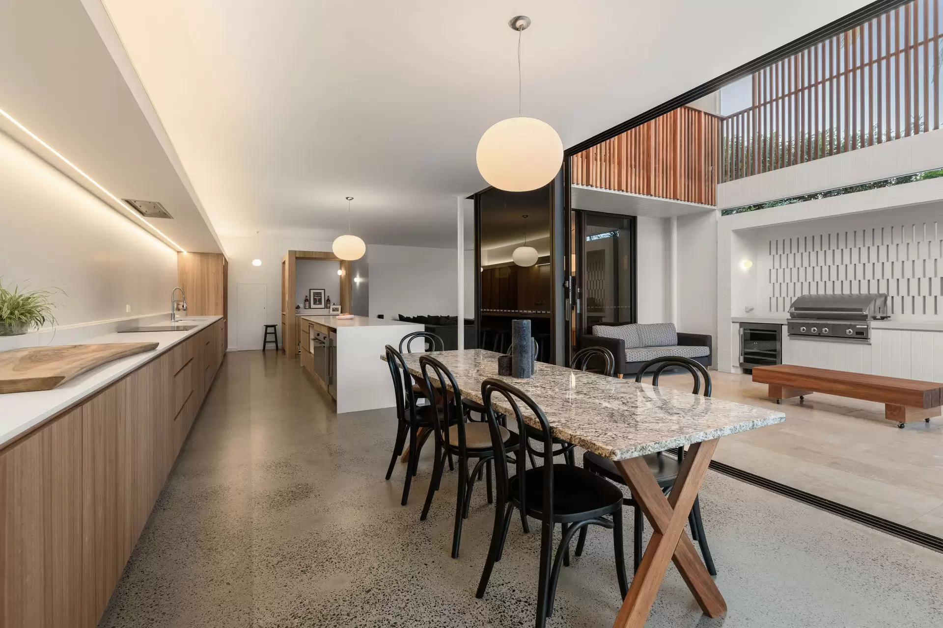 Photo #8: 25 Browning Street, Byron Bay - For Sale by Byron Bay Sotheby's International Realty