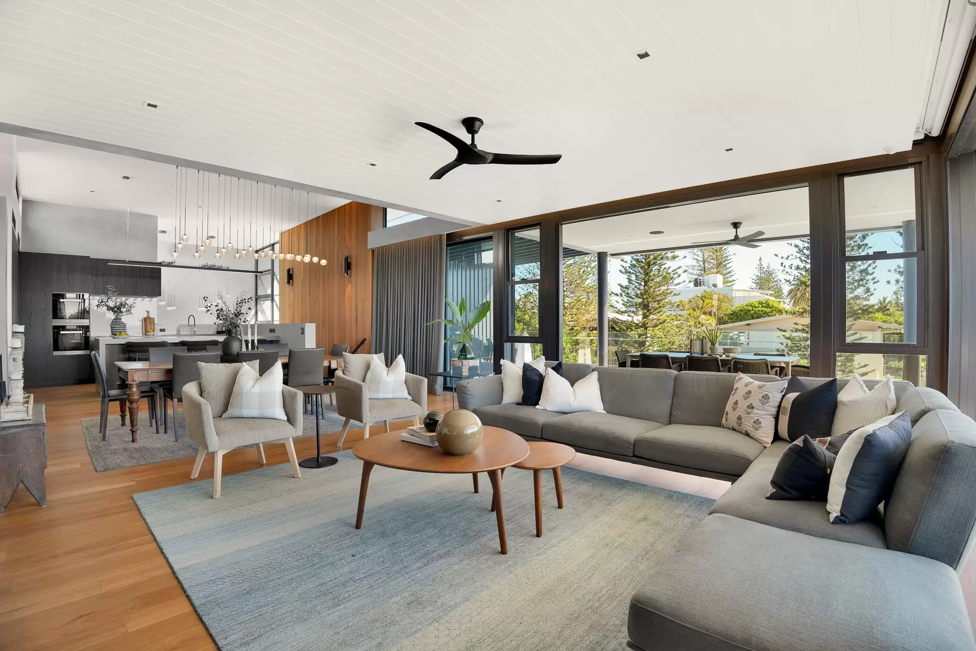 8 Palm Avenue, Cabarita Beach For Sale by Byron Bay Sotheby's International Realty - image 1