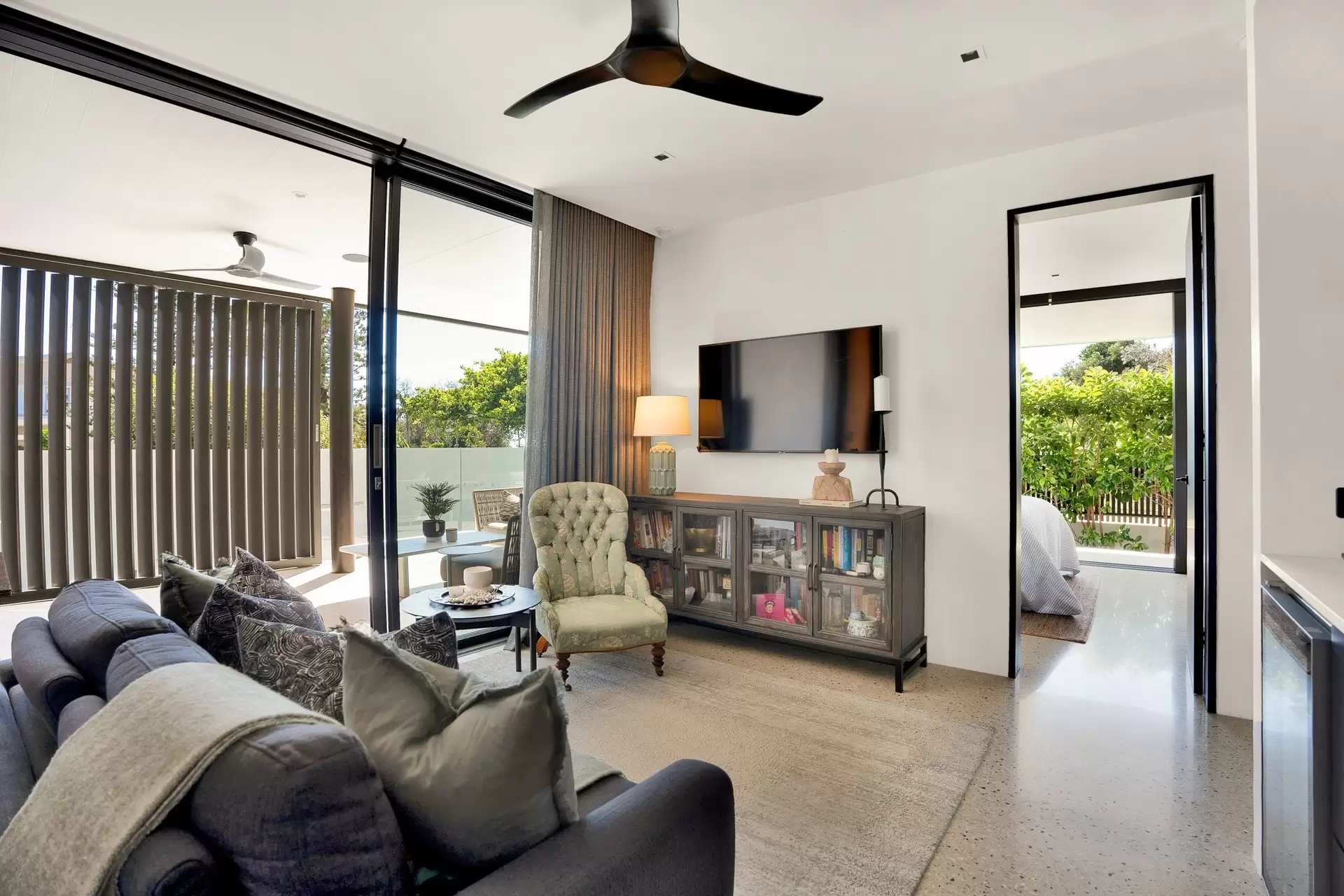 8 Palm Avenue, Cabarita Beach For Sale by Byron Bay Sotheby's International Realty - image 1