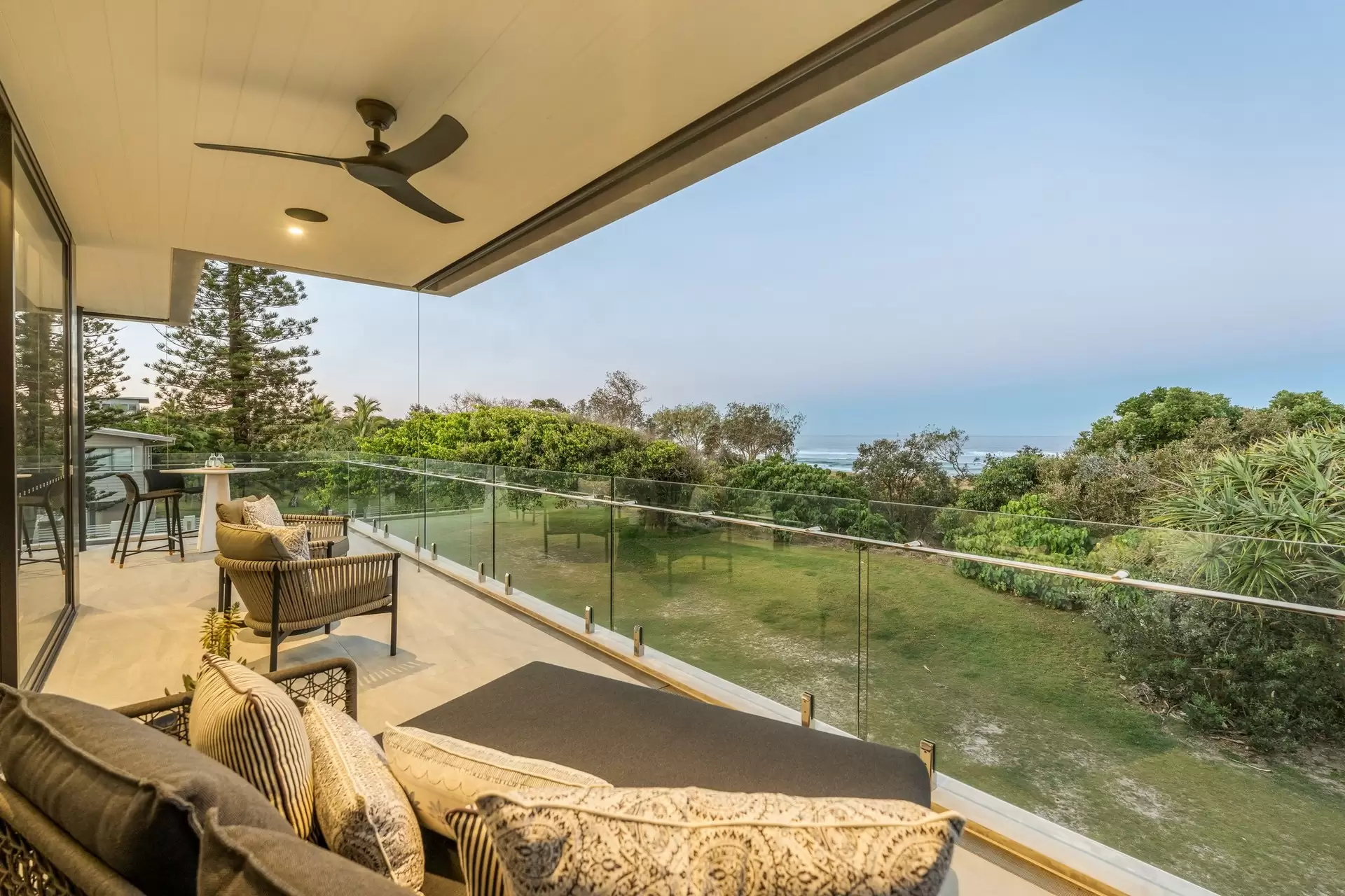 8 Palm Avenue, Cabarita Beach For Sale by Byron Bay Sotheby's International Realty - image 1