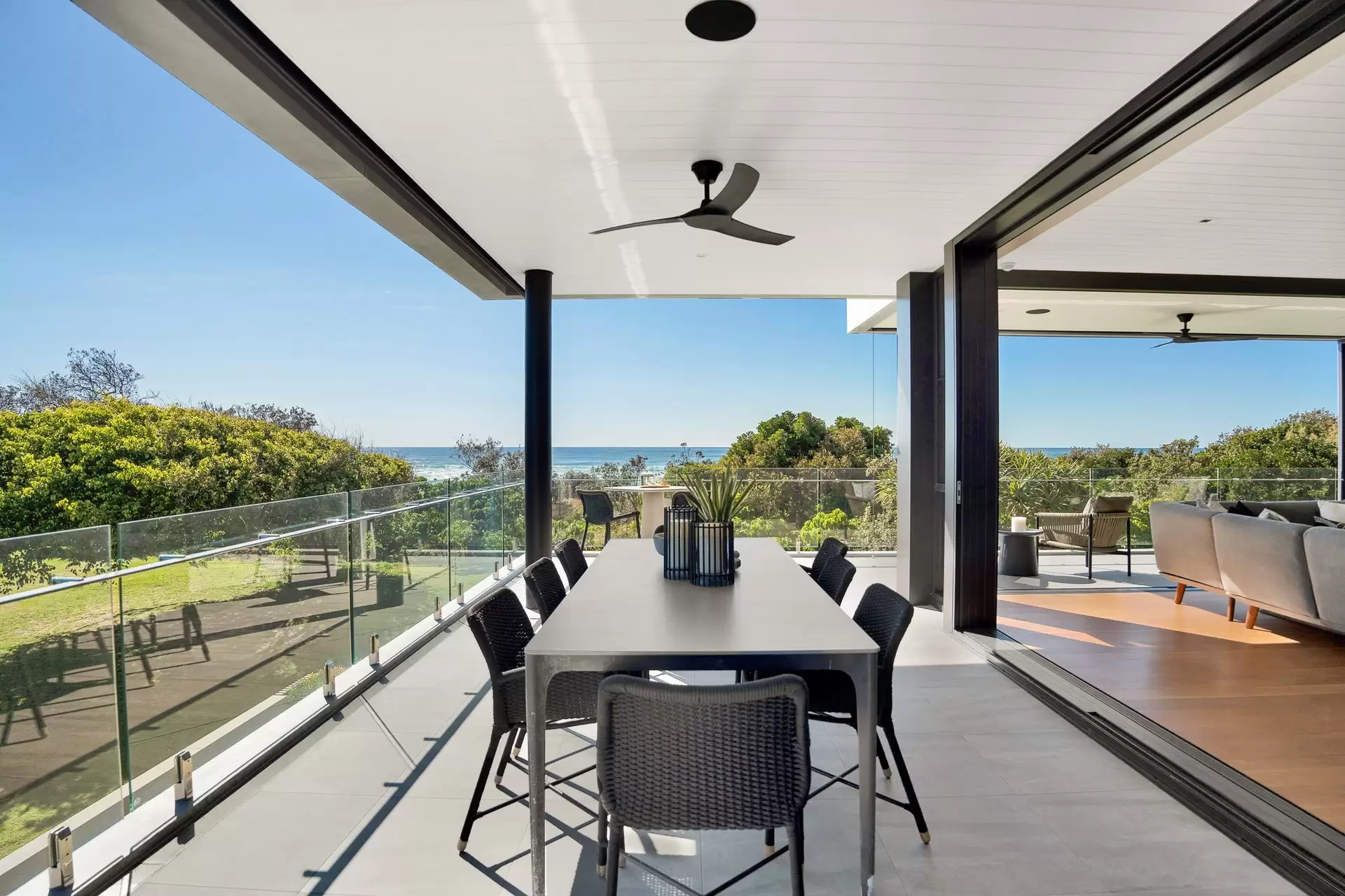 8 Palm Avenue, Cabarita Beach For Sale by Byron Bay Sotheby's International Realty - image 1