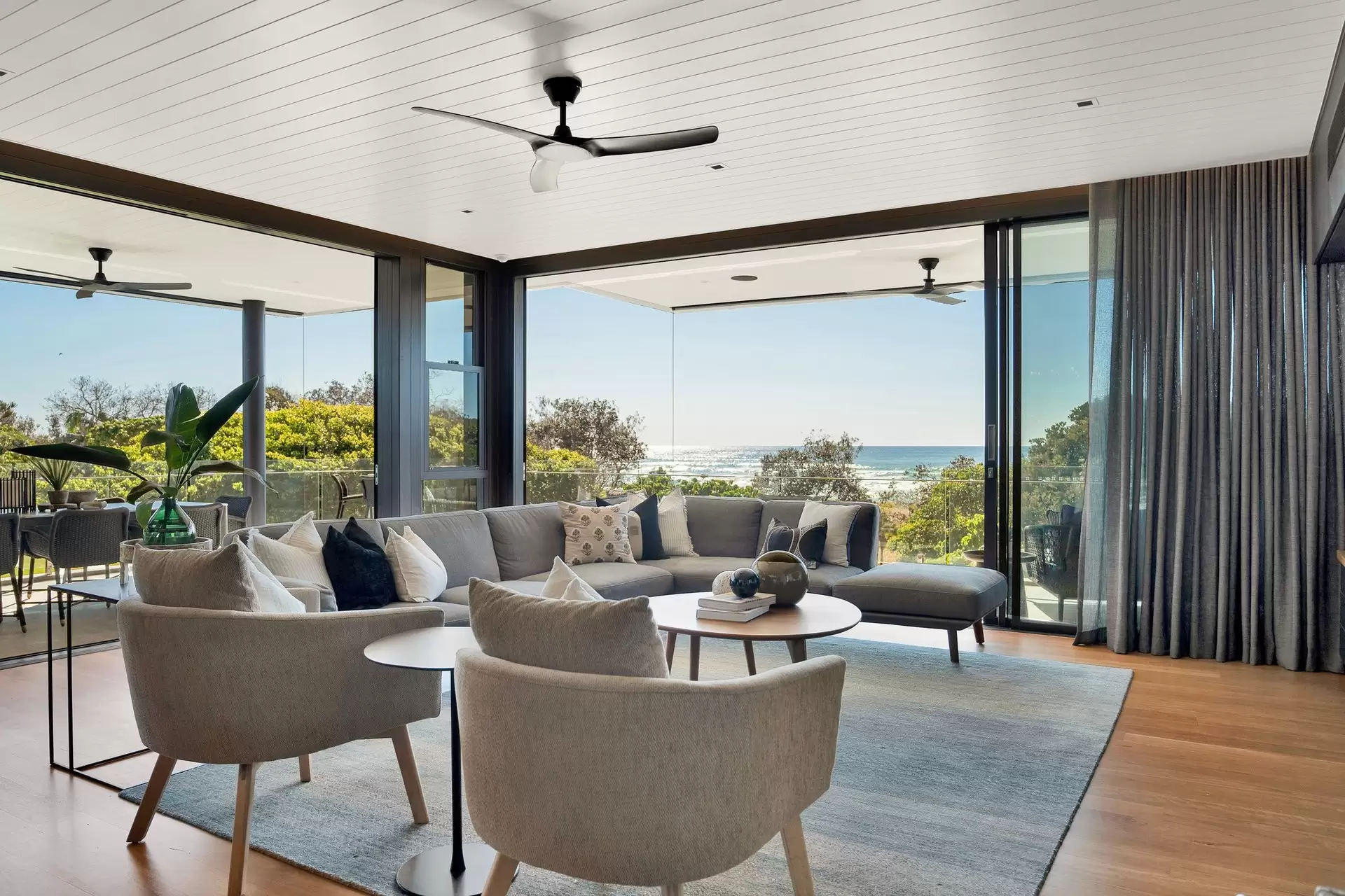 8 Palm Avenue, Cabarita Beach For Sale by Byron Bay Sotheby's International Realty - image 1