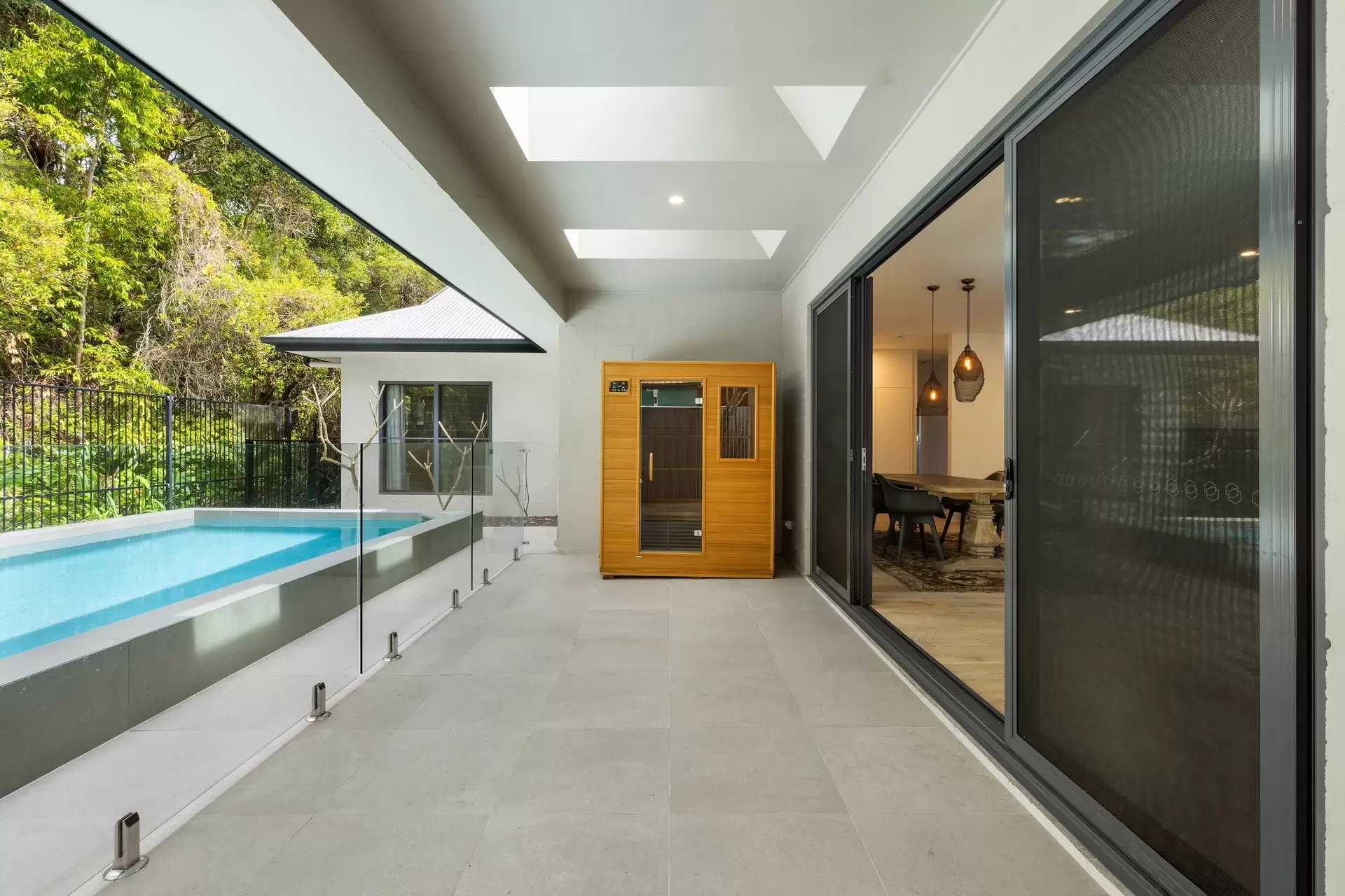 94 Sunrise Boulevard, Byron Bay Sold by Byron Bay Sotheby's International Realty - image 1