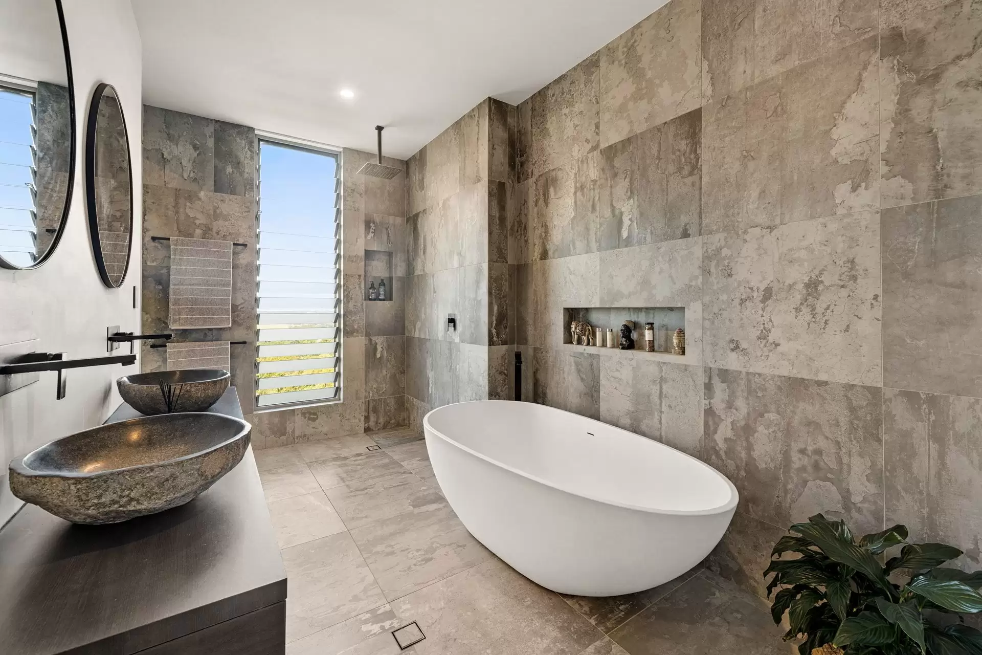 29 Browns Crescent, McLeods Shoot For Sale by Byron Bay Sotheby's International Realty - image 1