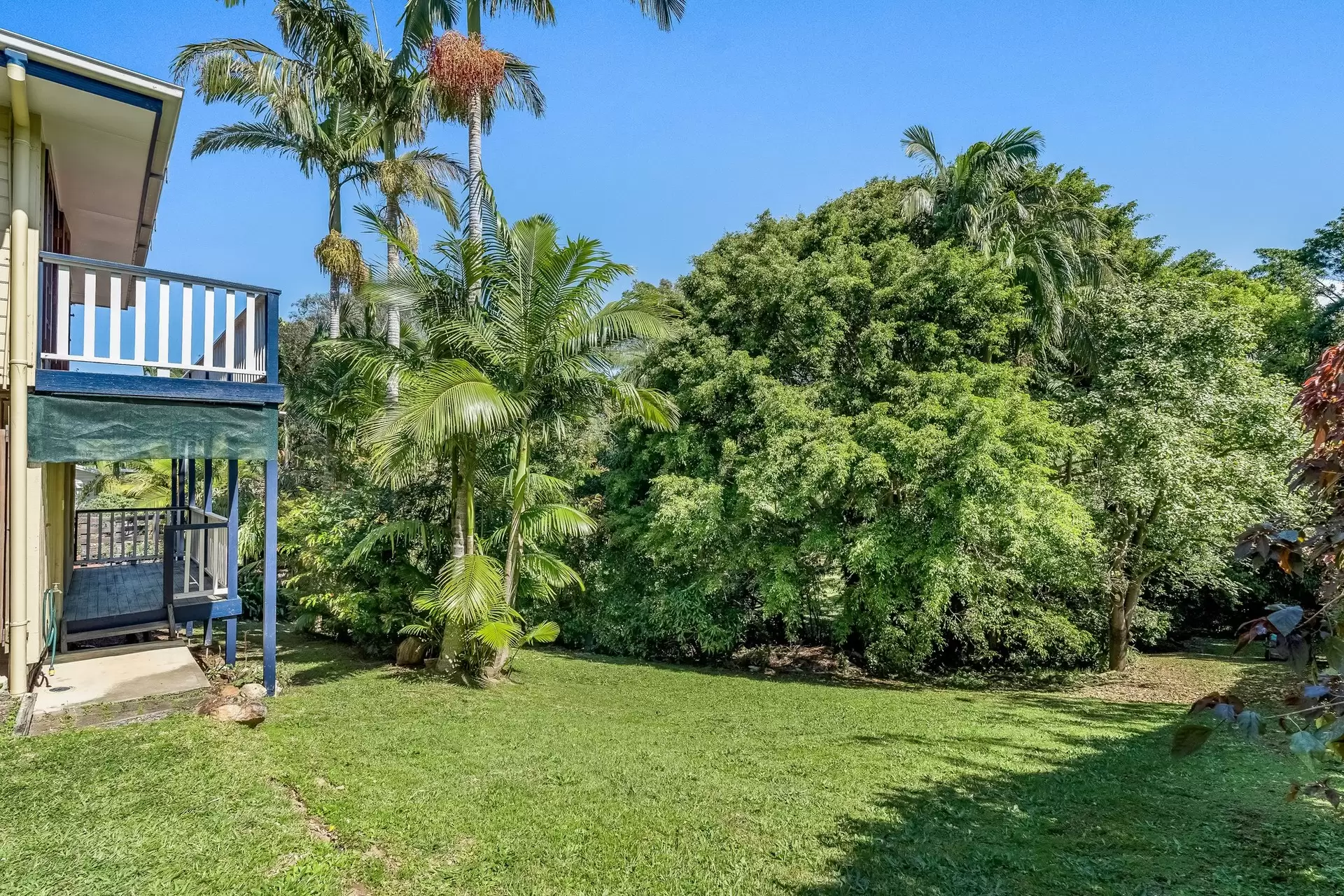 13 Yengarie Way, Ocean Shores Sold by Byron Bay Sotheby's International Realty - image 1