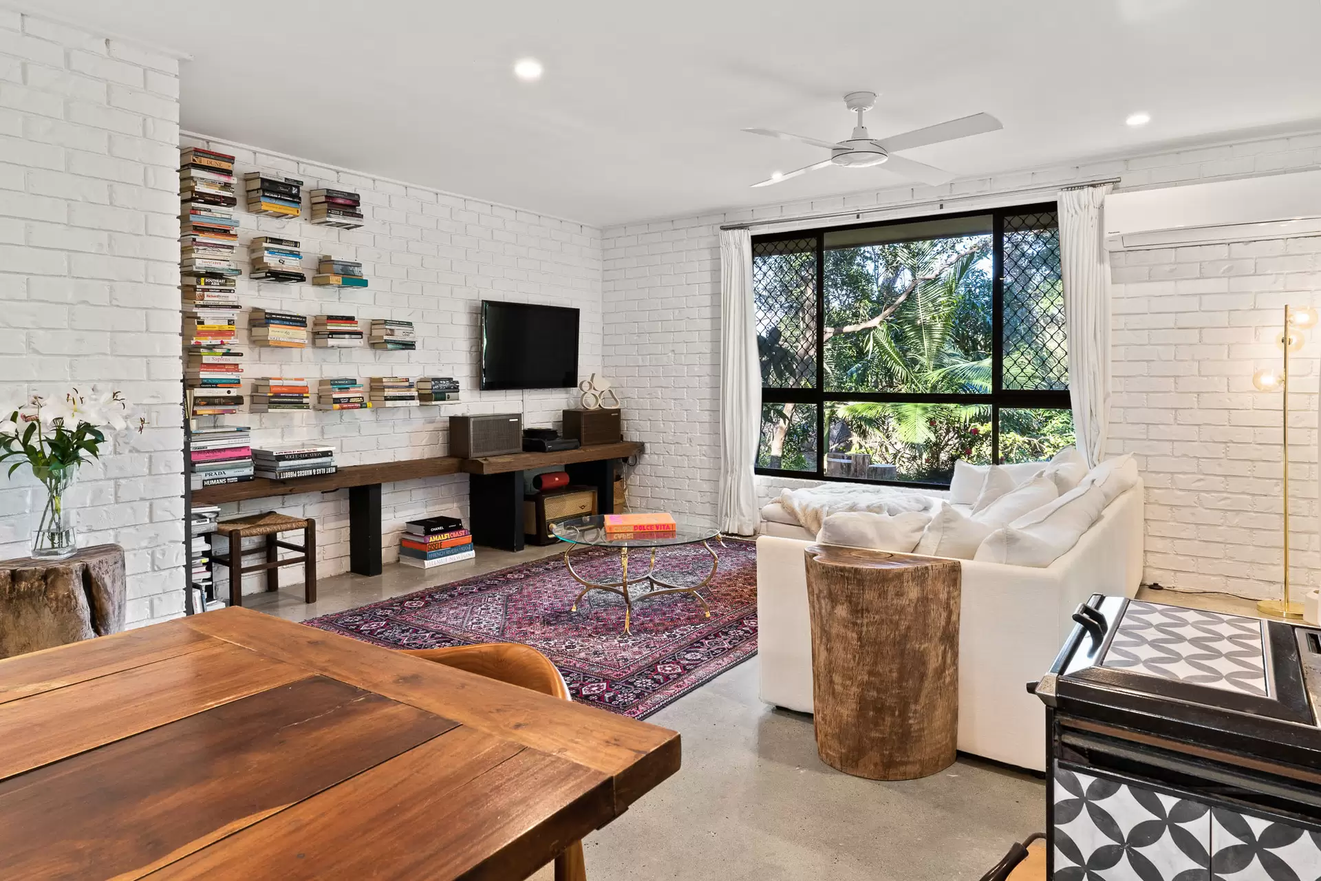 Photo #7: 3 Ocean Street, Byron Bay - Sold by Byron Bay Sotheby's International Realty