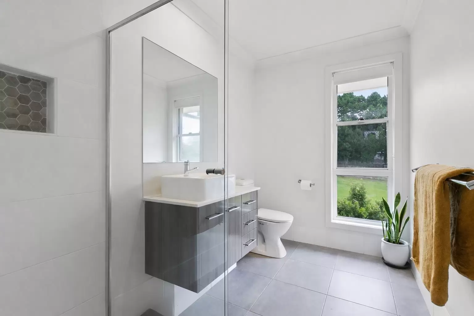 2/16 Oodgeroo Gardens, Byron Bay For Sale by Byron Bay Sotheby's International Realty - image 1