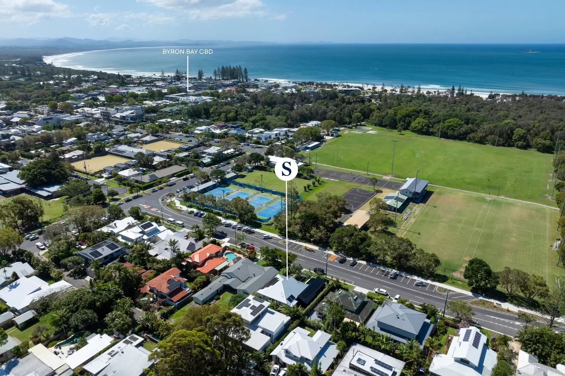 36 Carlyle Street, Byron Bay For Sale by Byron Bay Sotheby's International Realty - image 1
