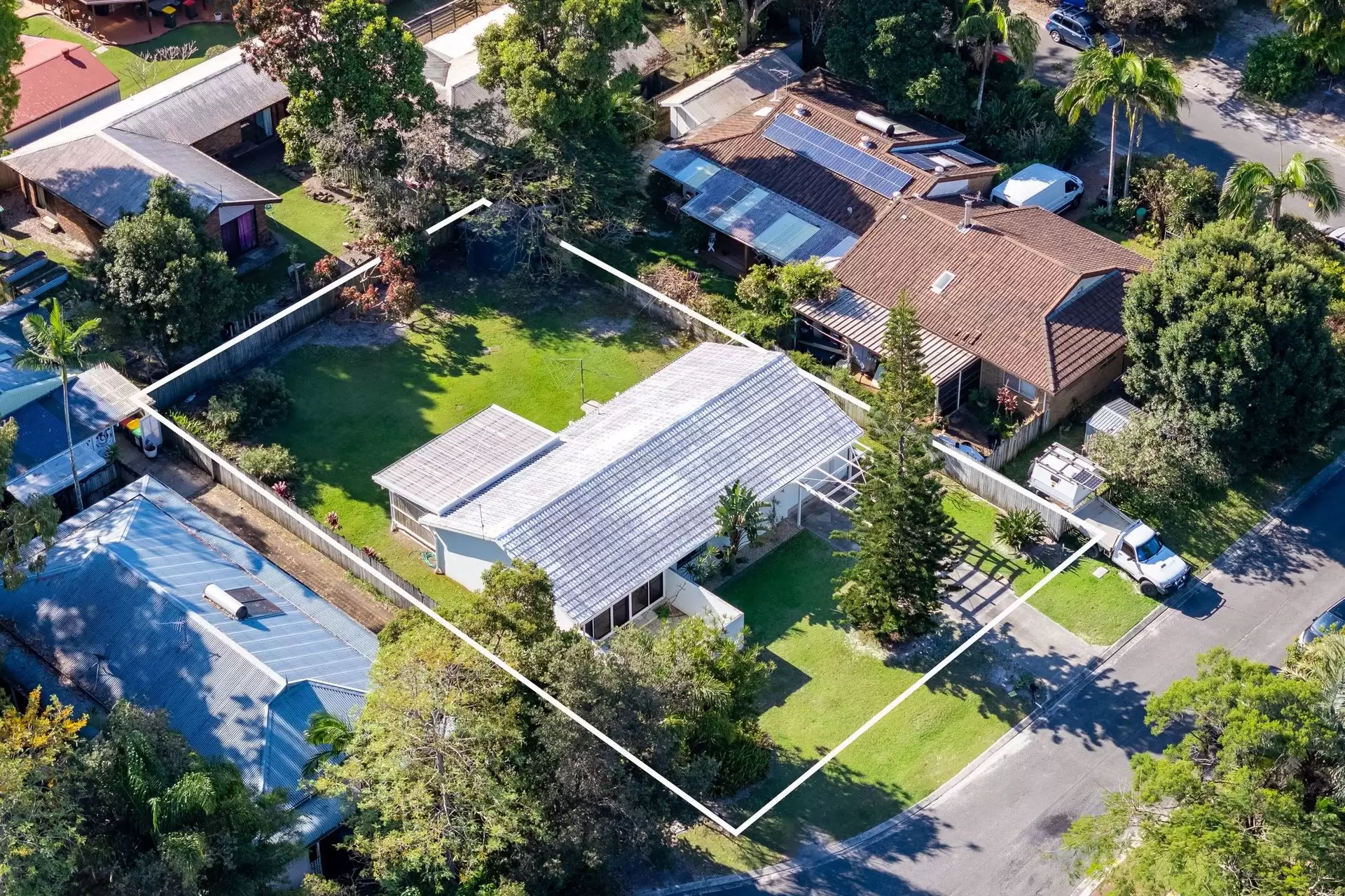 Photo #16: 6 Cain Court, Byron Bay - Sold by Byron Bay Sotheby's International Realty