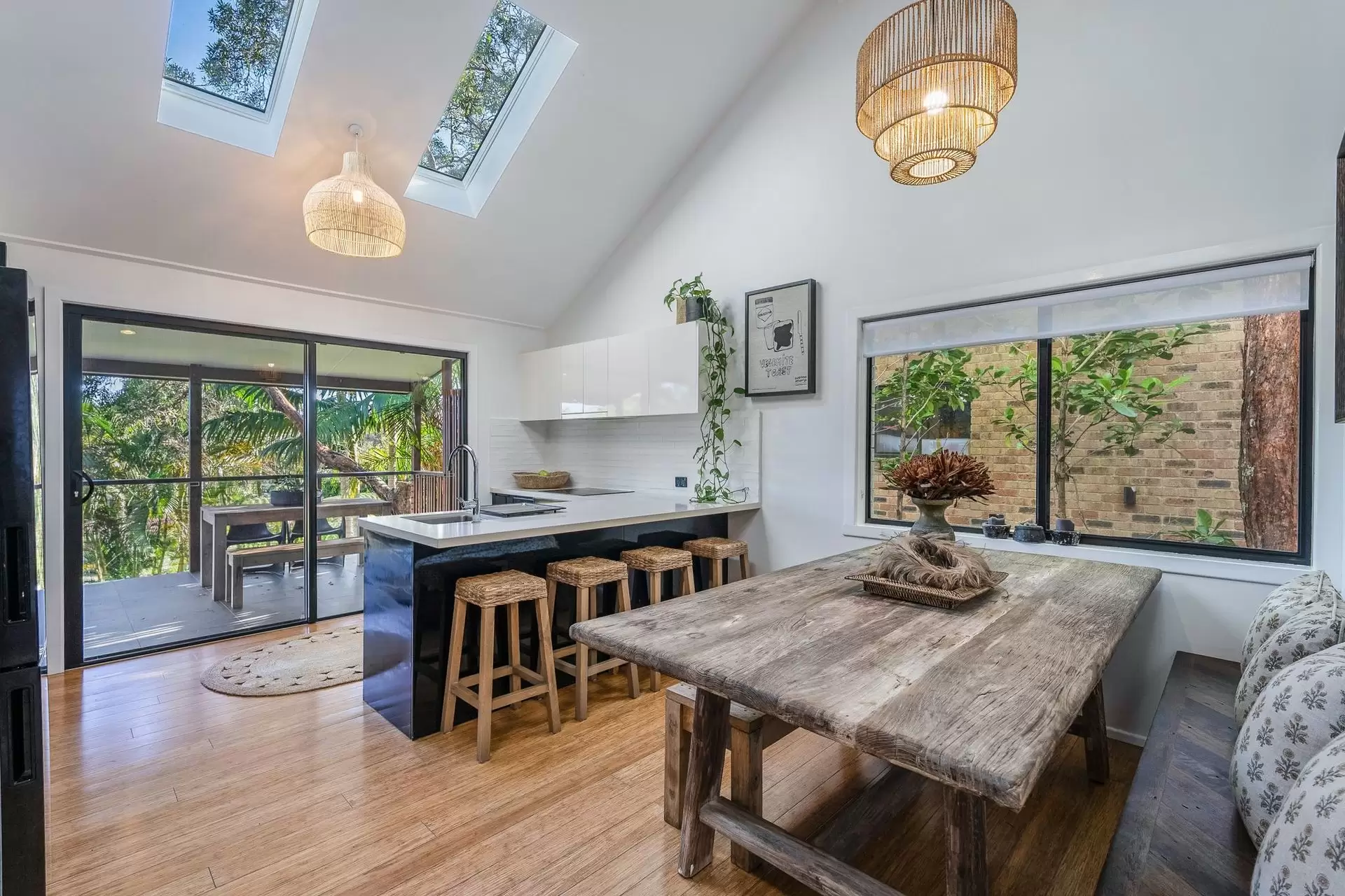 Photo #1: 7 Scott Street, Byron Bay - Sold by Byron Bay Sotheby's International Realty