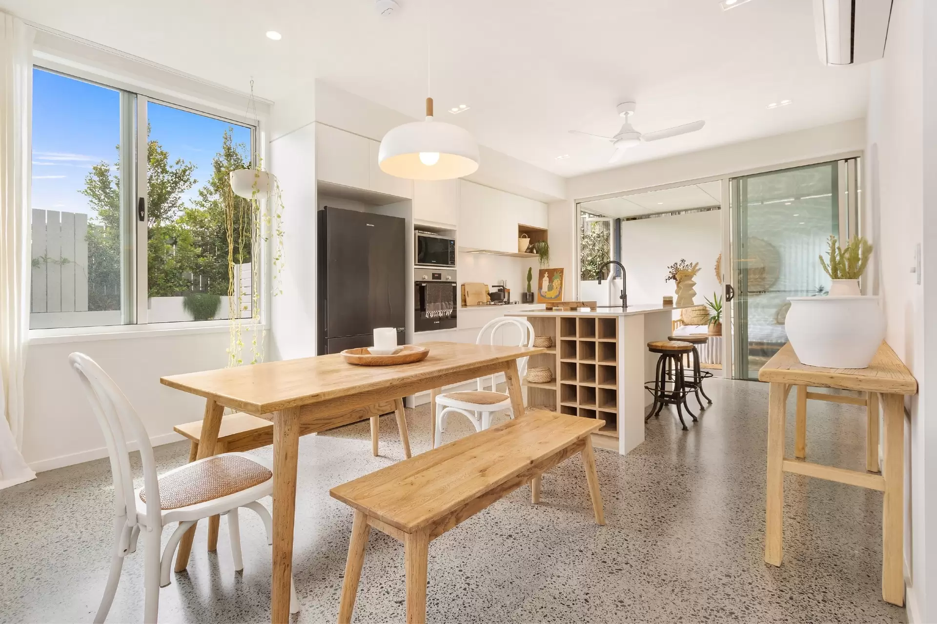 1/113 Paterson Street, Byron Bay For Sale by Byron Bay Sotheby's International Realty - image 1