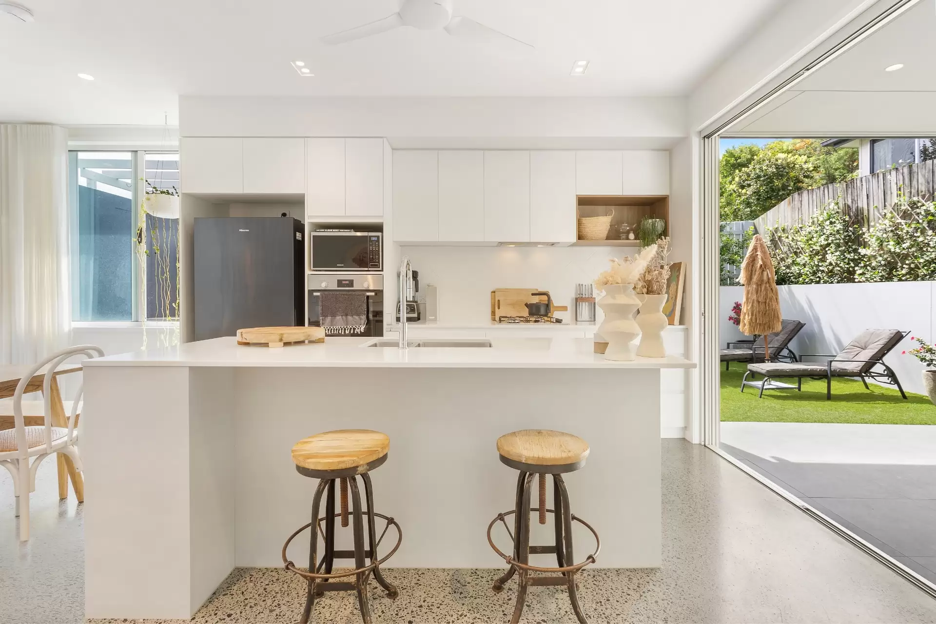 1/113 Paterson Street, Byron Bay For Sale by Byron Bay Sotheby's International Realty - image 1