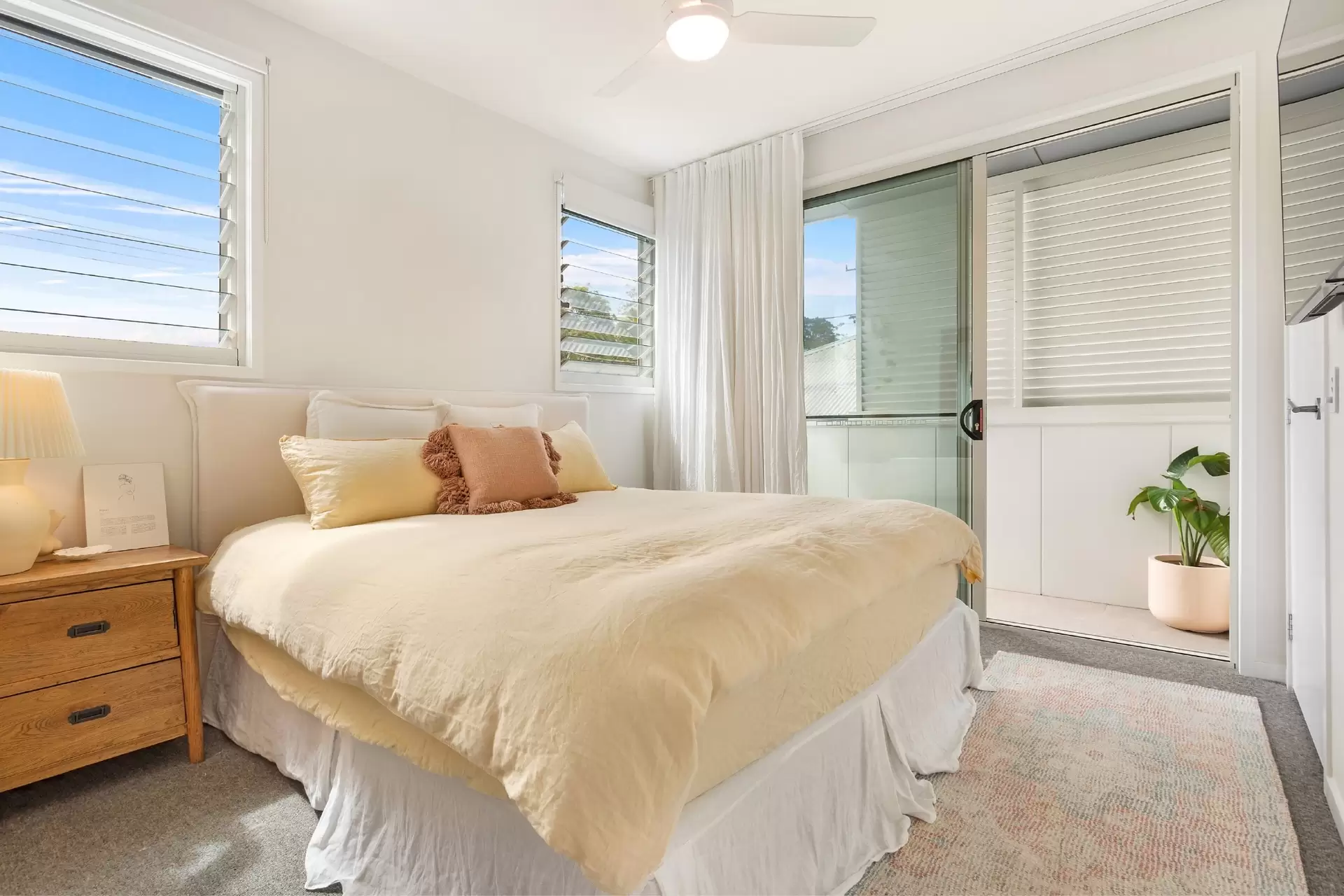 1/113 Paterson Street, Byron Bay For Sale by Byron Bay Sotheby's International Realty - image 1