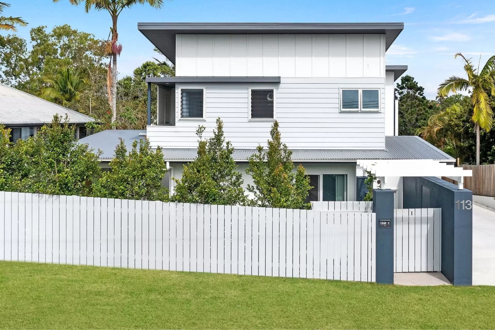 1/113 Paterson Street, Byron Bay For Sale by Byron Bay Sotheby's International Realty - image 1
