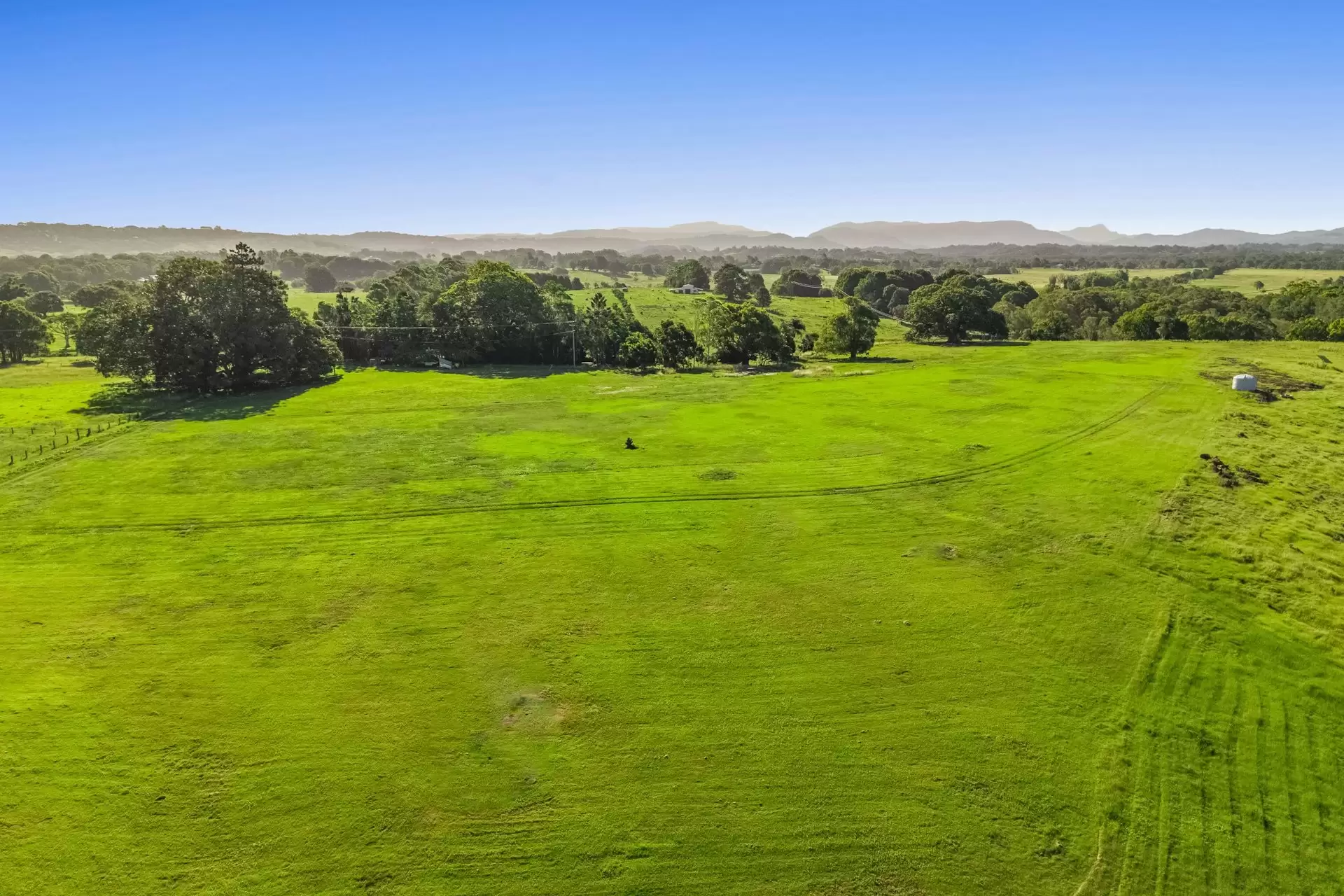 160 Quarry Lane, Ewingsdale For Sale by Byron Bay Sotheby's International Realty - image 1