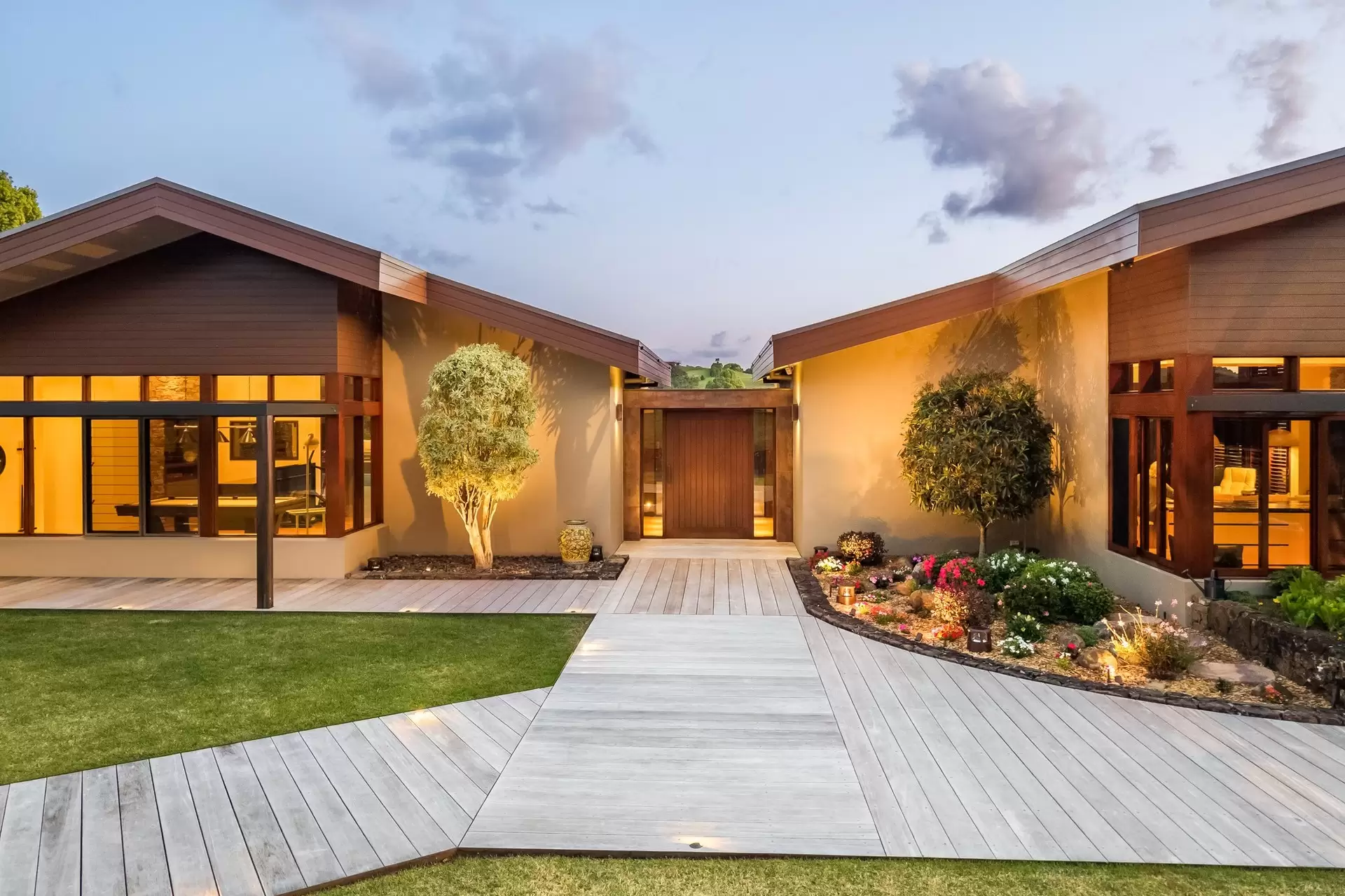 Talofa For Sale by Byron Bay Sotheby's International Realty - image 1