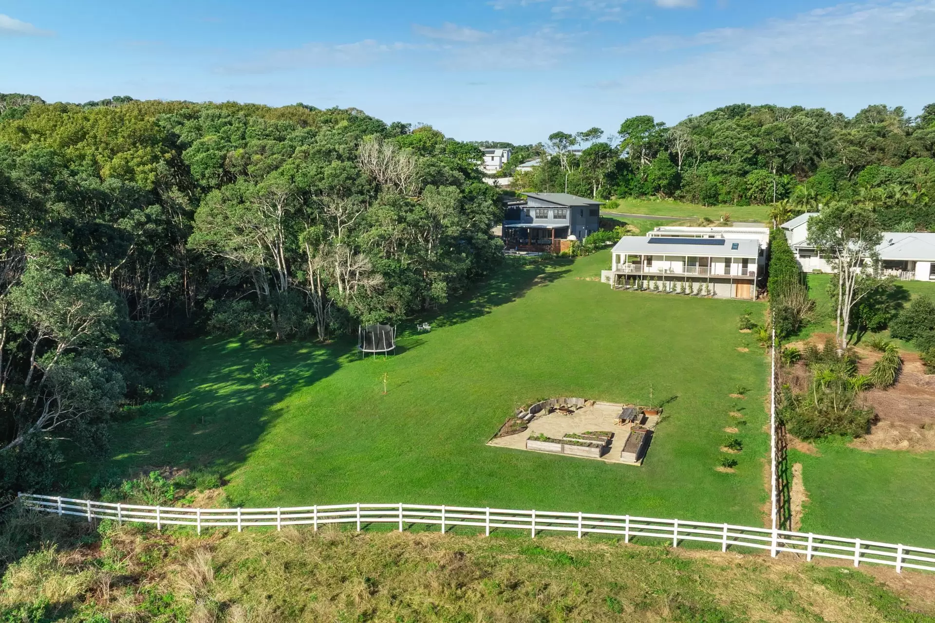 61 Henderson Drive, Lennox Head For Sale by Byron Bay Sotheby's International Realty - image 1