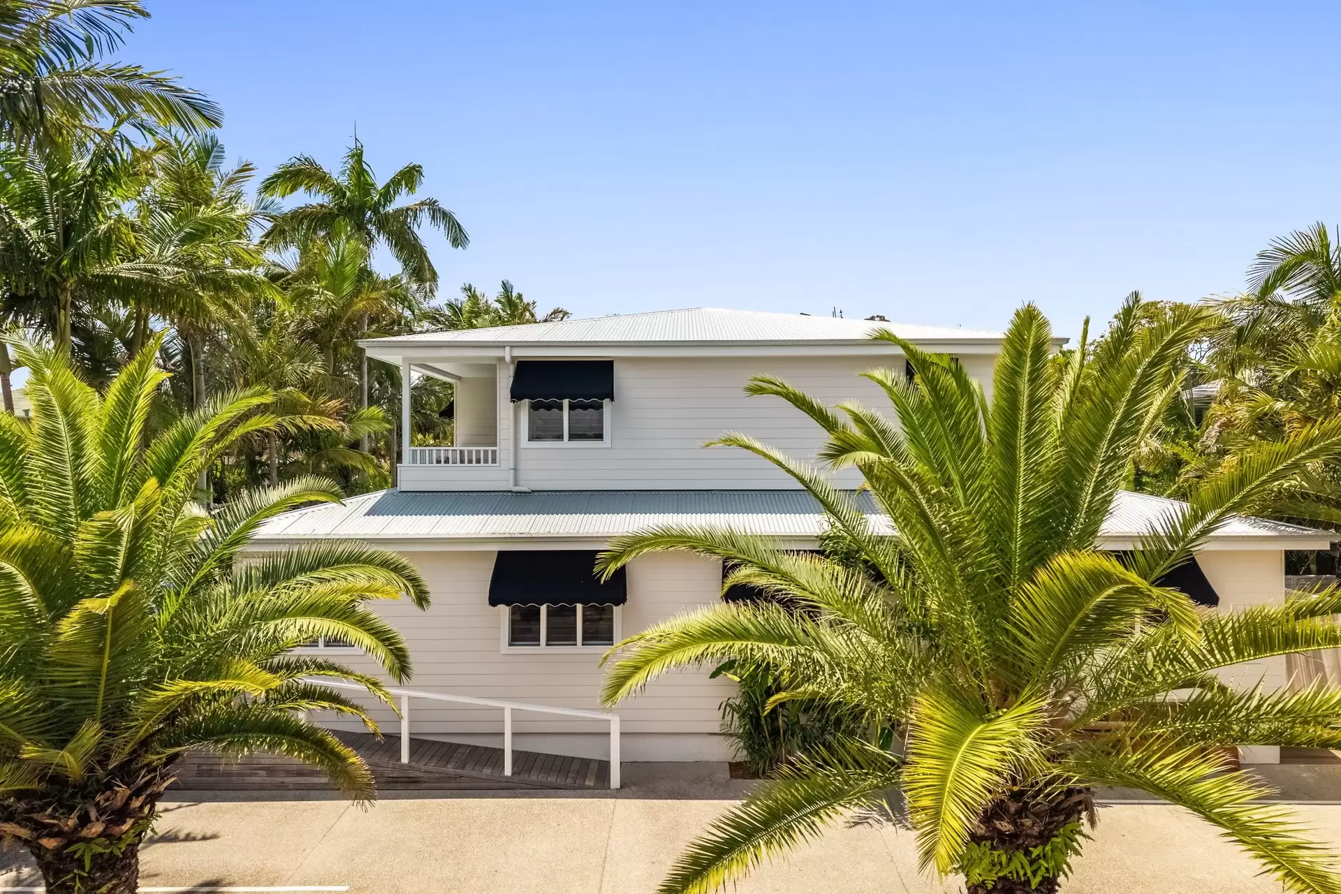 13 Marvell Street, Byron Bay For Sale by Byron Bay Sotheby's International Realty - image 1