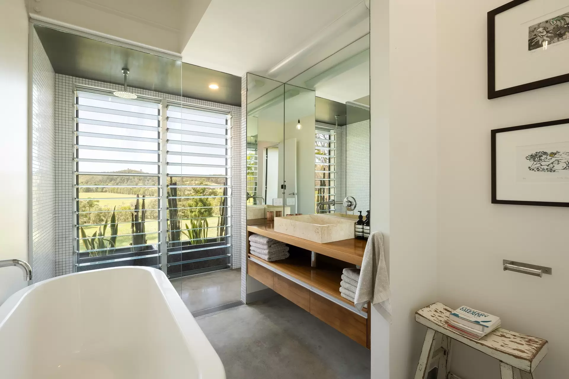 65 Armstrong Lane, Broken Head For Sale by Byron Bay Sotheby's International Realty - image 1