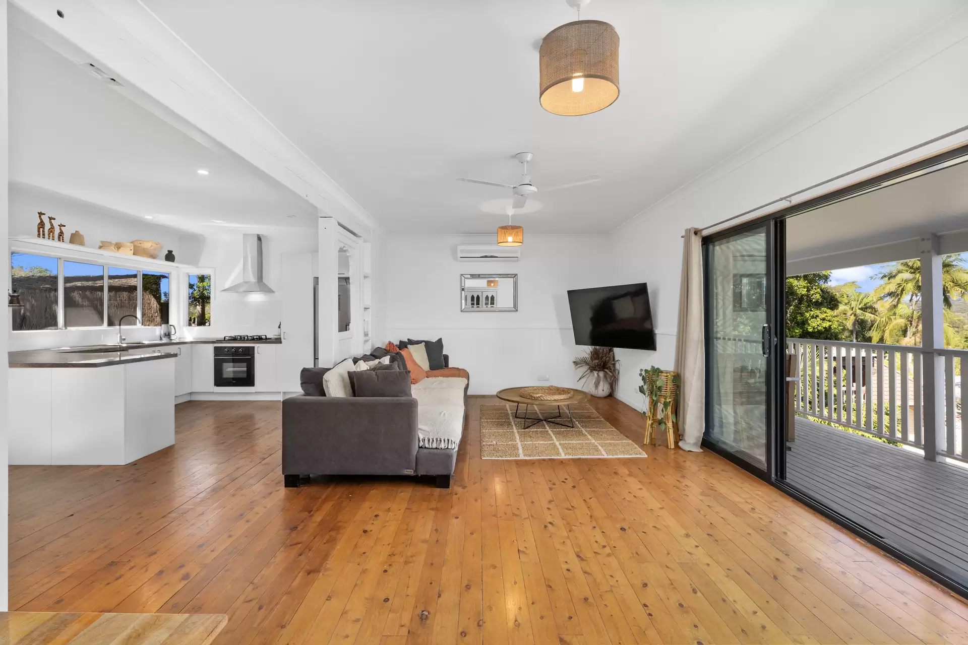 Photo #6: 9 Mott Street, Byron Bay - Sold by Byron Bay Sotheby's International Realty