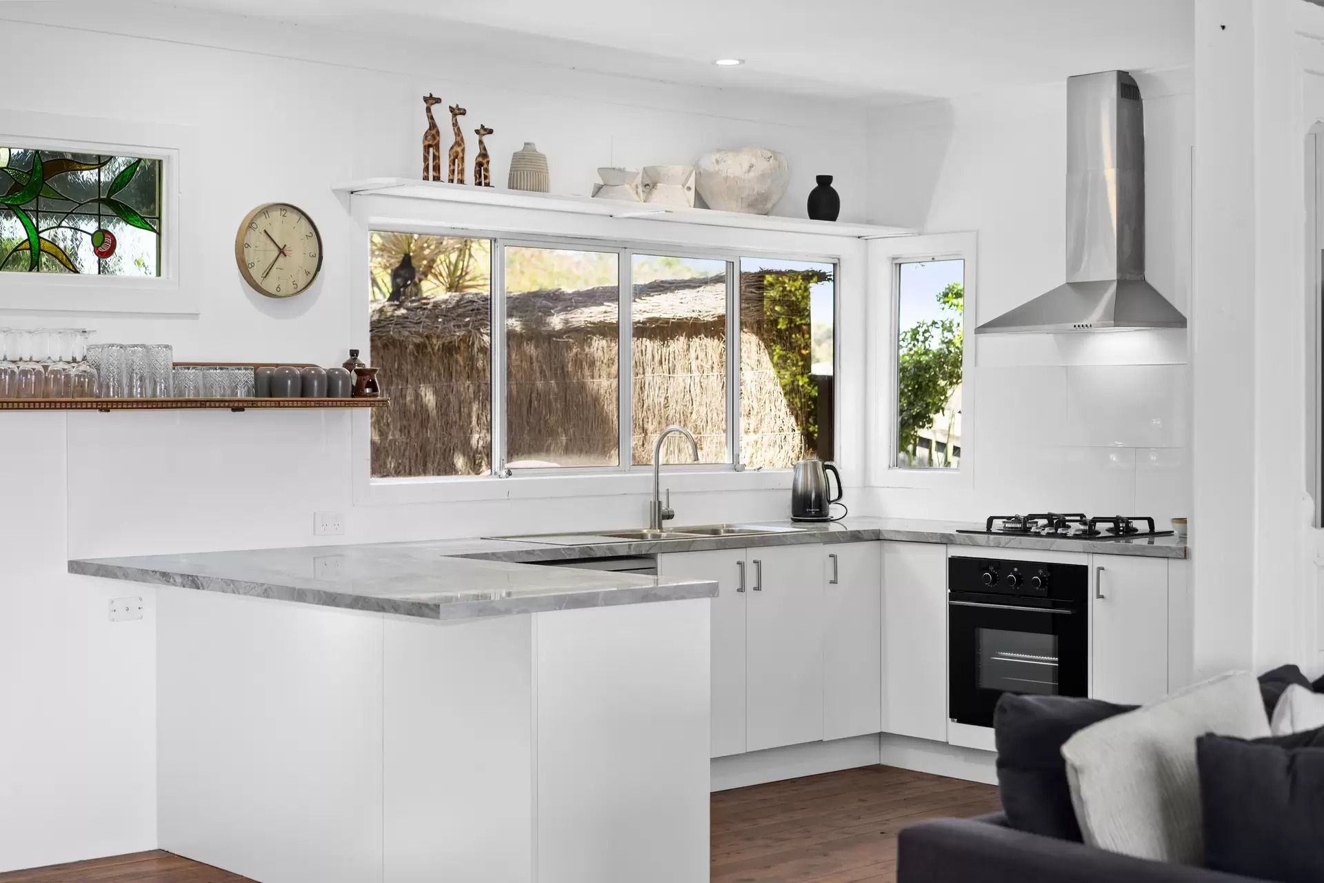 Photo #8: 9 Mott Street, Byron Bay - Sold by Byron Bay Sotheby's International Realty