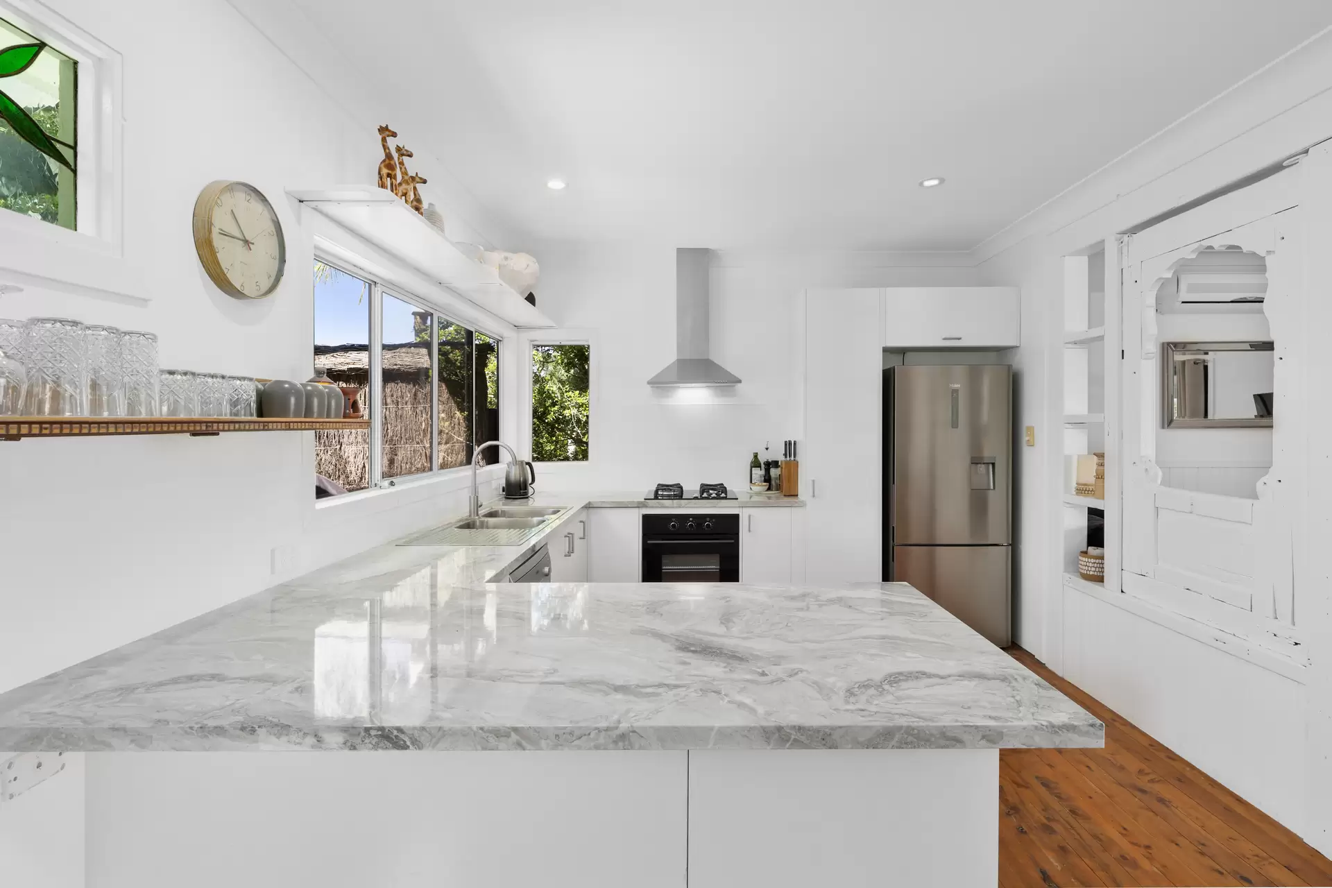 Photo #9: 9 Mott Street, Byron Bay - Sold by Byron Bay Sotheby's International Realty