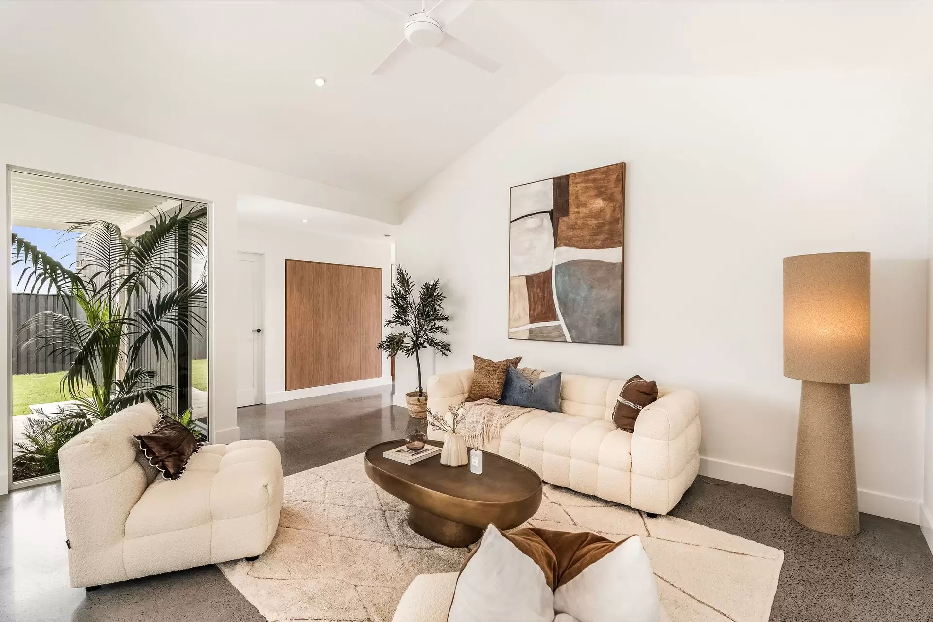 17 Autumn Court, Byron Bay Auction by Byron Bay Sotheby's International Realty - image 1