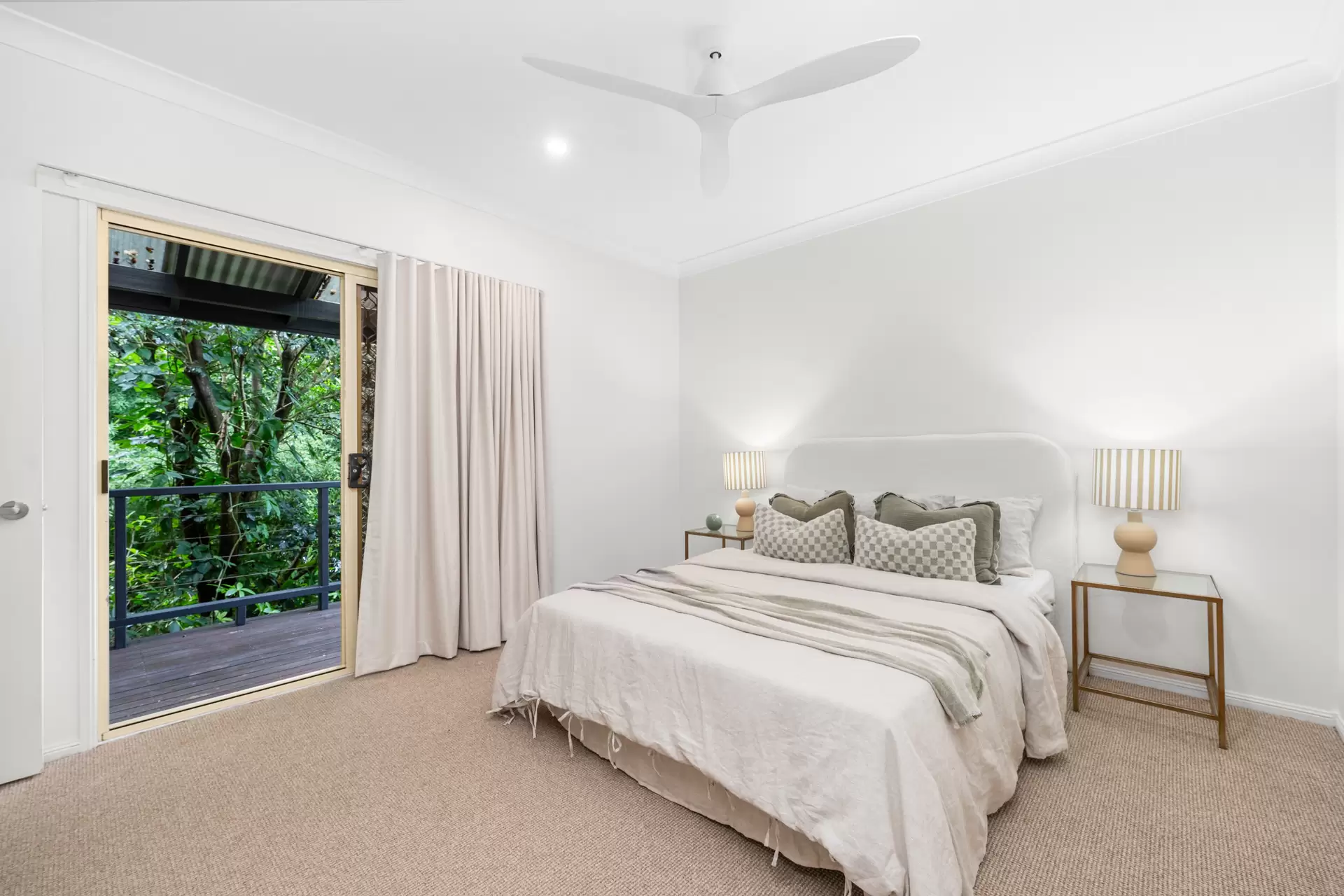 17 Avocado Crescent, Ewingsdale For Sale by Byron Bay Sotheby's International Realty - image 1