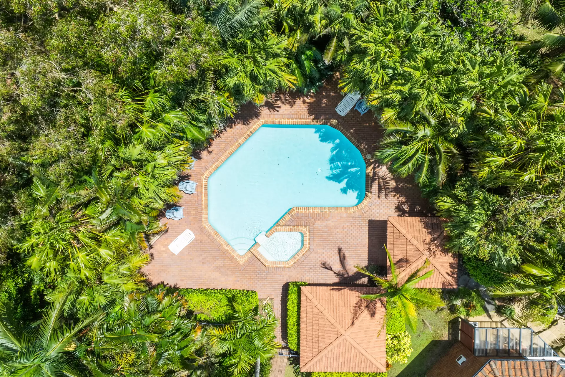 5/9-19 Massinger Street, Byron Bay Sold by Byron Bay Sotheby's International Realty - image 1