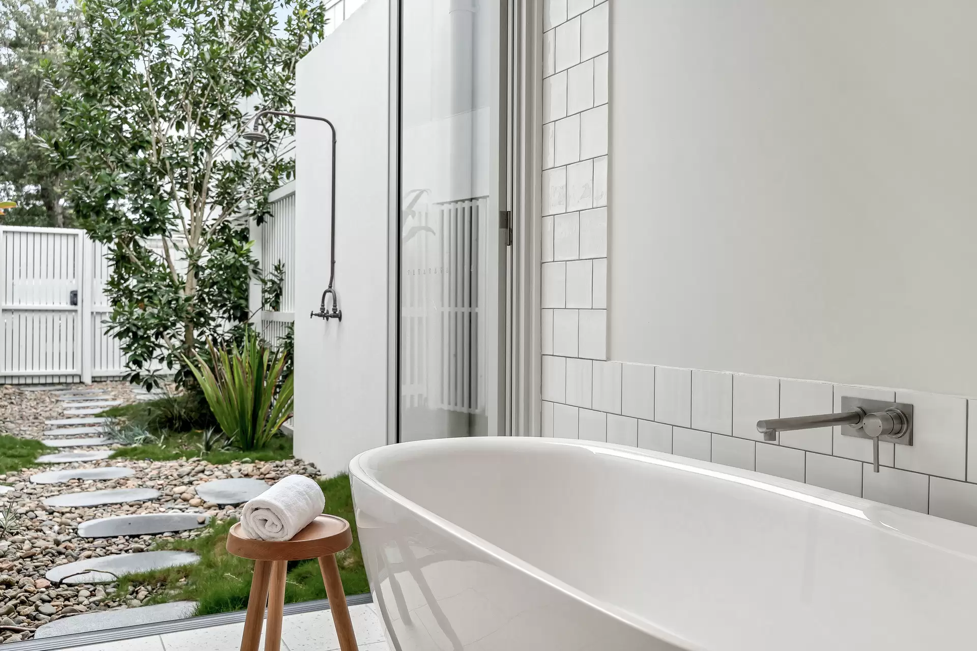 Photo #11: 42 Bayshore Drive, Byron Bay - Sold by Byron Bay Sotheby's International Realty