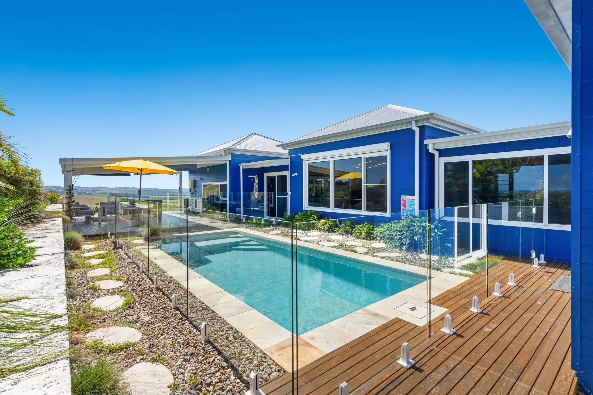 14 Edward Place, Knockrow For Sale by Byron Bay Sotheby's International Realty - image 1
