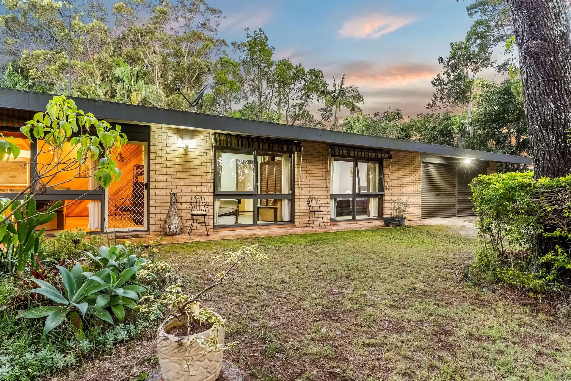 147-149 Broken Head Road, Suffolk Park For Sale by Byron Bay Sotheby's International Realty - image 1