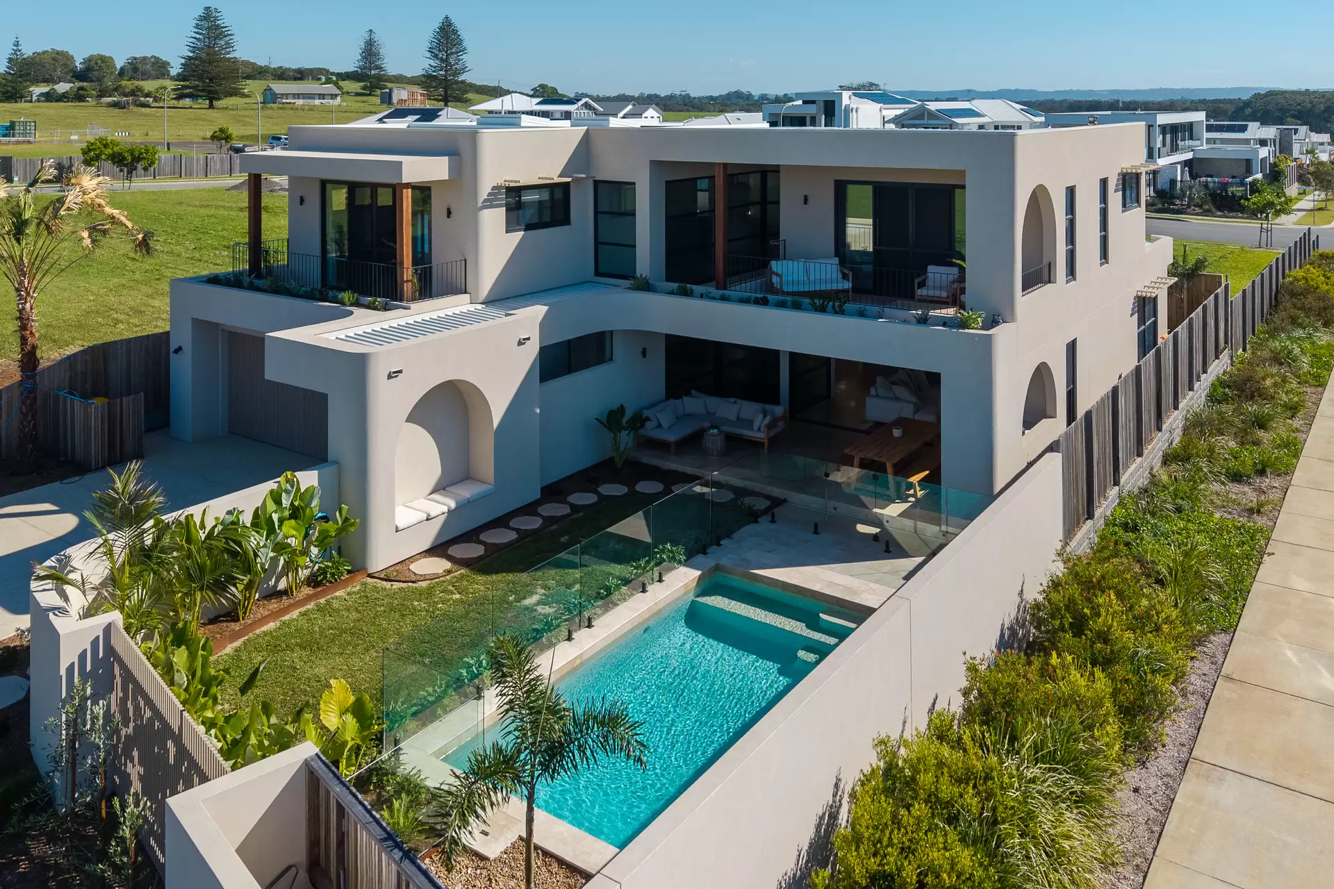 24 Wave Break Circuit, Skennars Head For Sale by Byron Bay Sotheby's International Realty - image 1