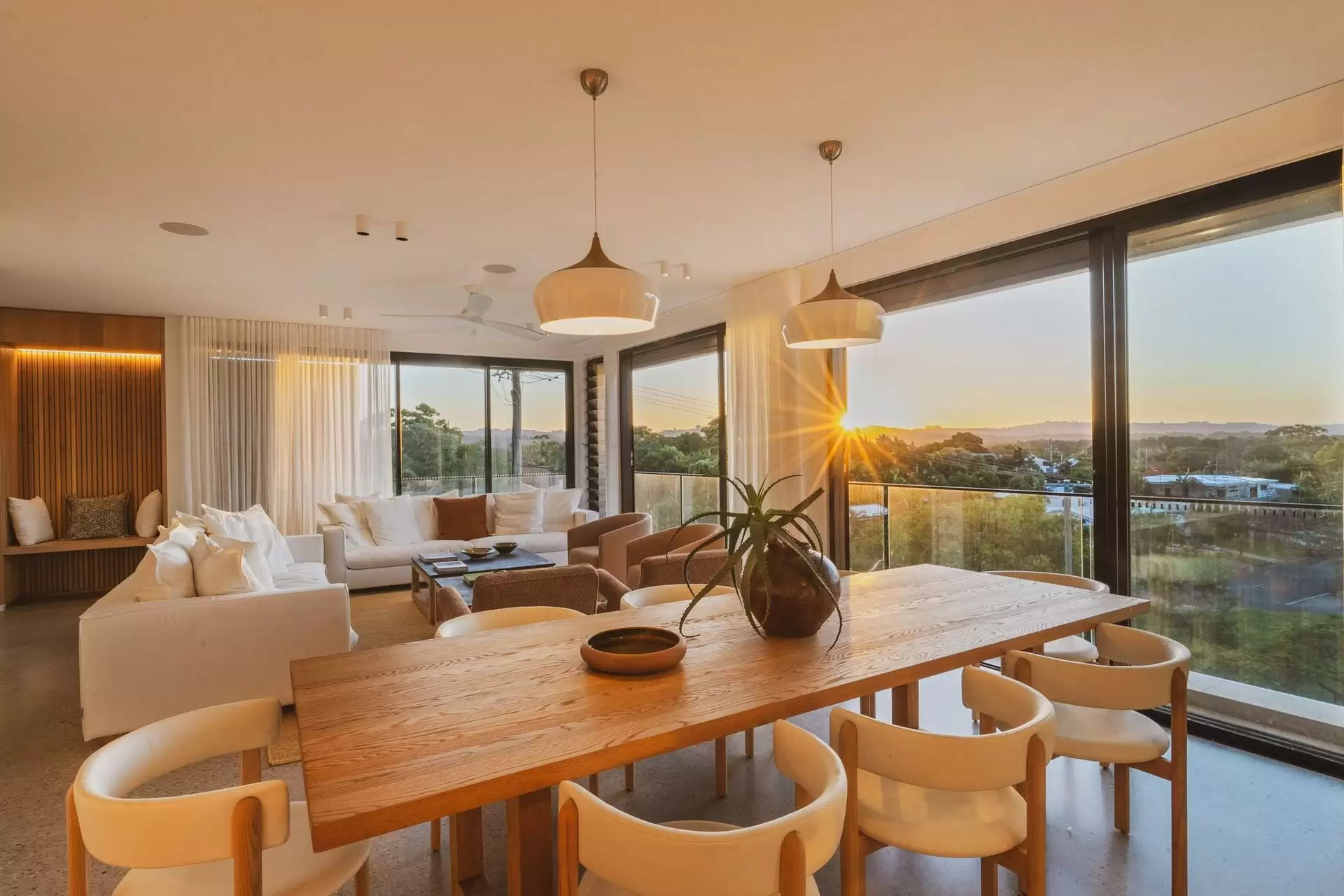 Photo #6: 35 Browning Street, Byron Bay - Sold by Byron Bay Sotheby's International Realty