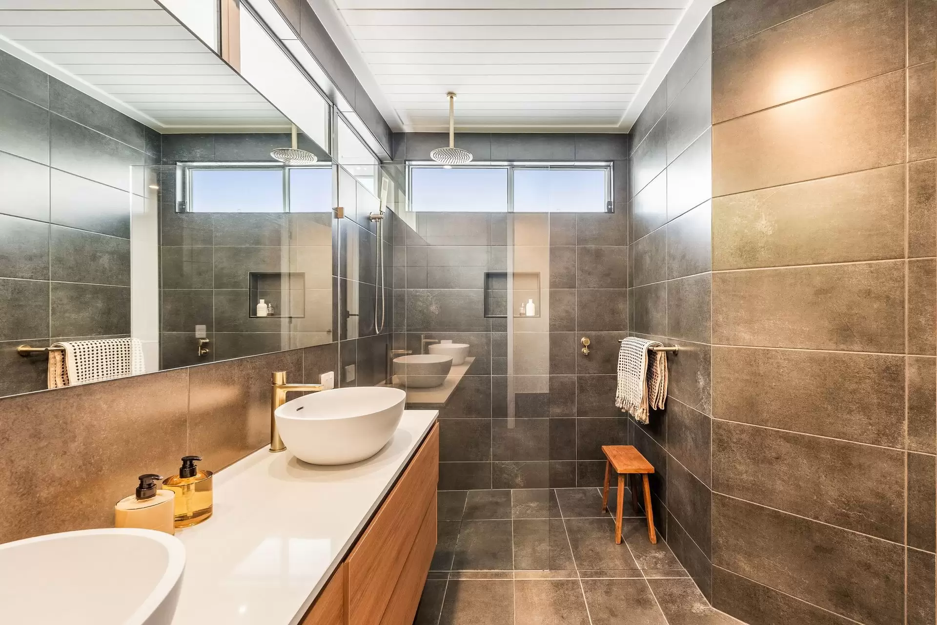 10 Tidepool Street, Lennox Head For Sale by Byron Bay Sotheby's International Realty - image 1