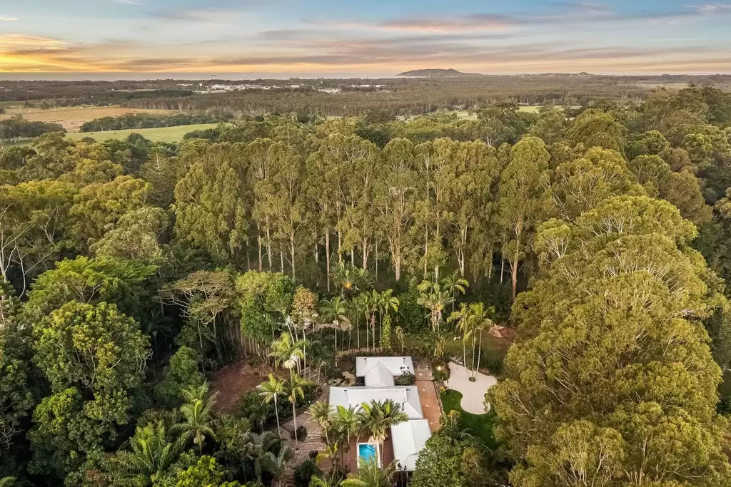 9 Angus Place, Ewingsdale For Sale by Byron Bay Sotheby's International Realty