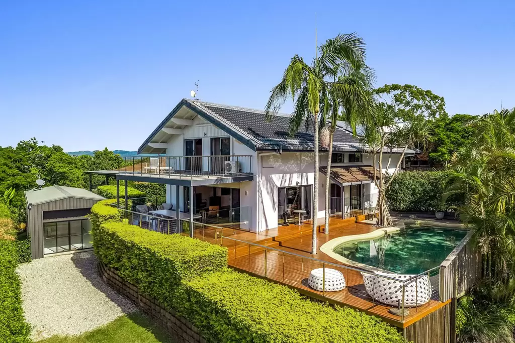13 Goolara Court, Ocean Shores For Sale by Byron Bay Sotheby's International Realty