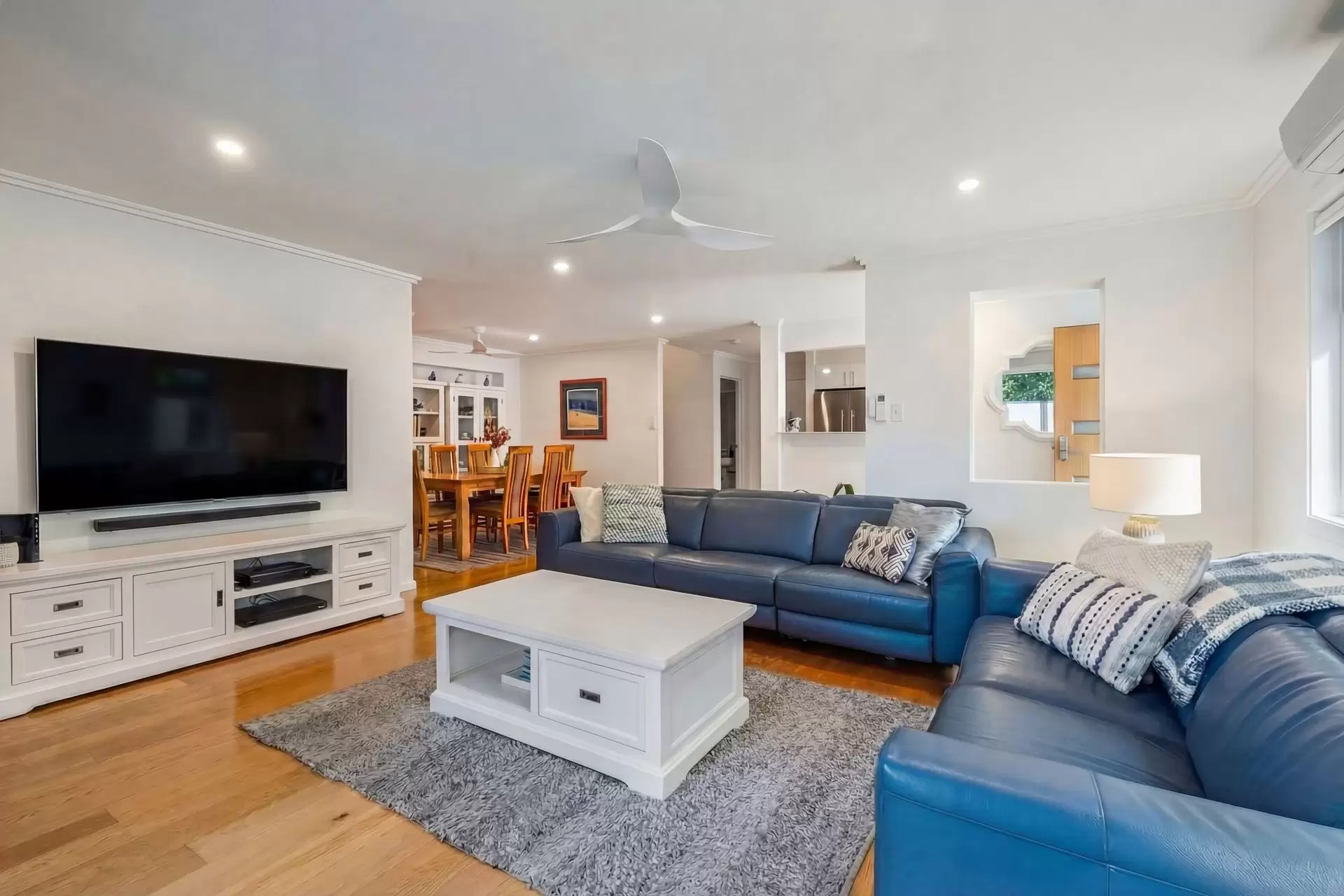 25/6-8 Browning Street, Byron Bay Auction by Byron Bay Sotheby's International Realty - image 1