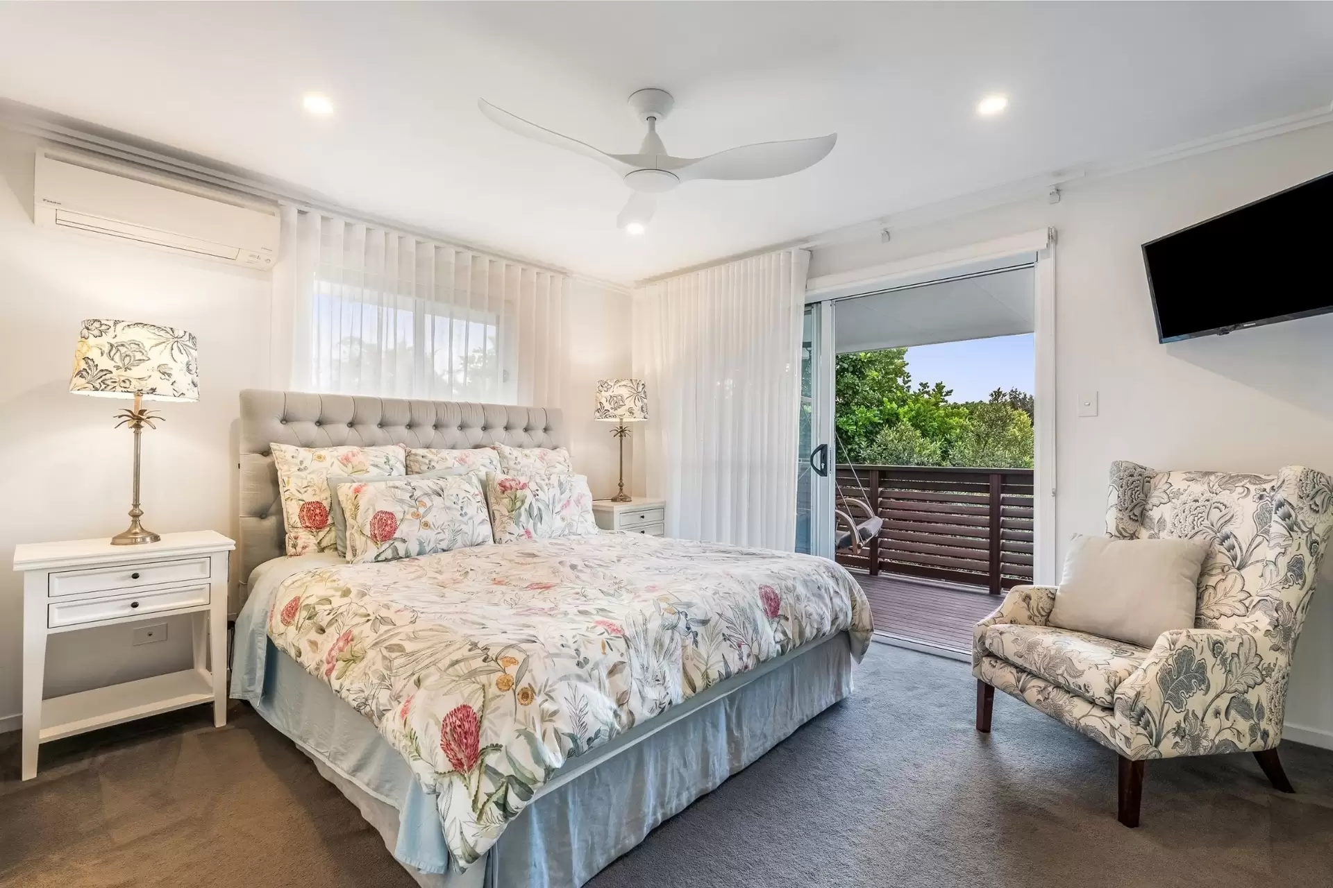 25/6-8 Browning Street, Byron Bay Auction by Byron Bay Sotheby's International Realty - image 1