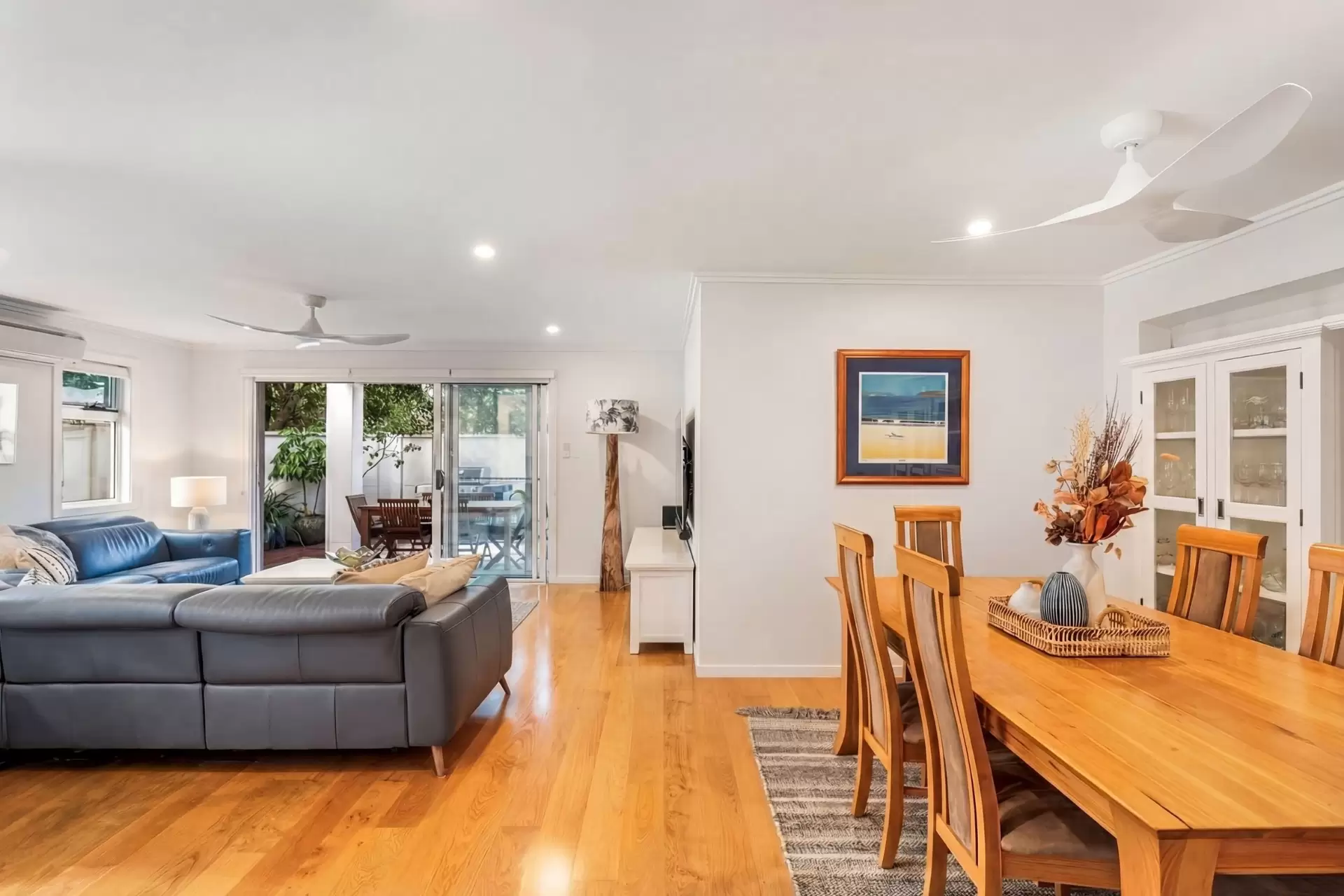 25/6-8 Browning Street, Byron Bay Auction by Byron Bay Sotheby's International Realty - image 1